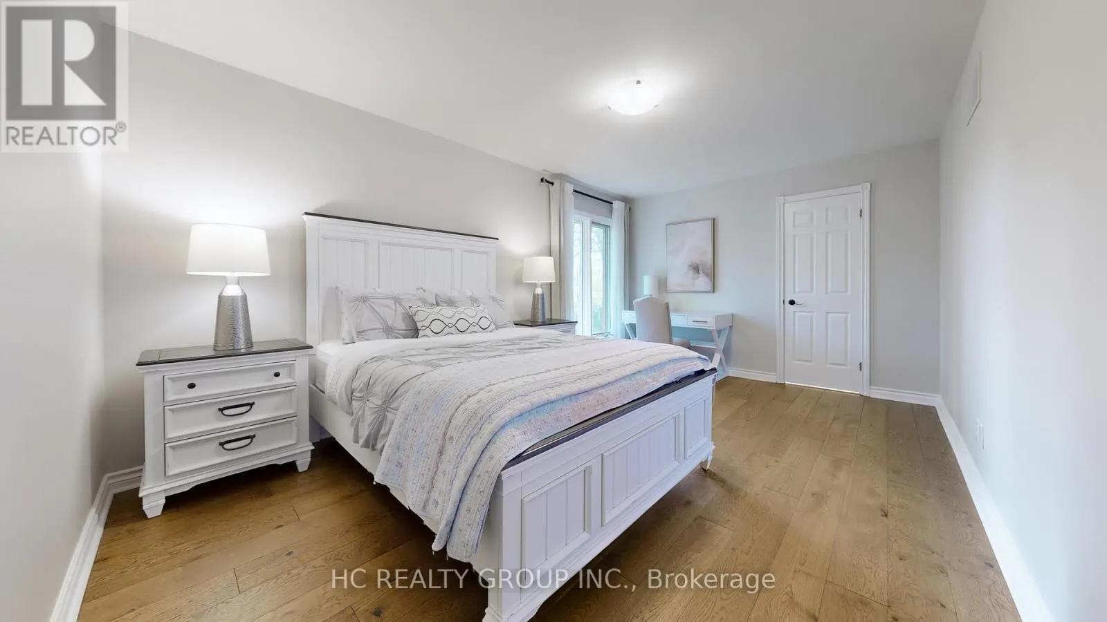 2 GLENRIDGE DRIVE