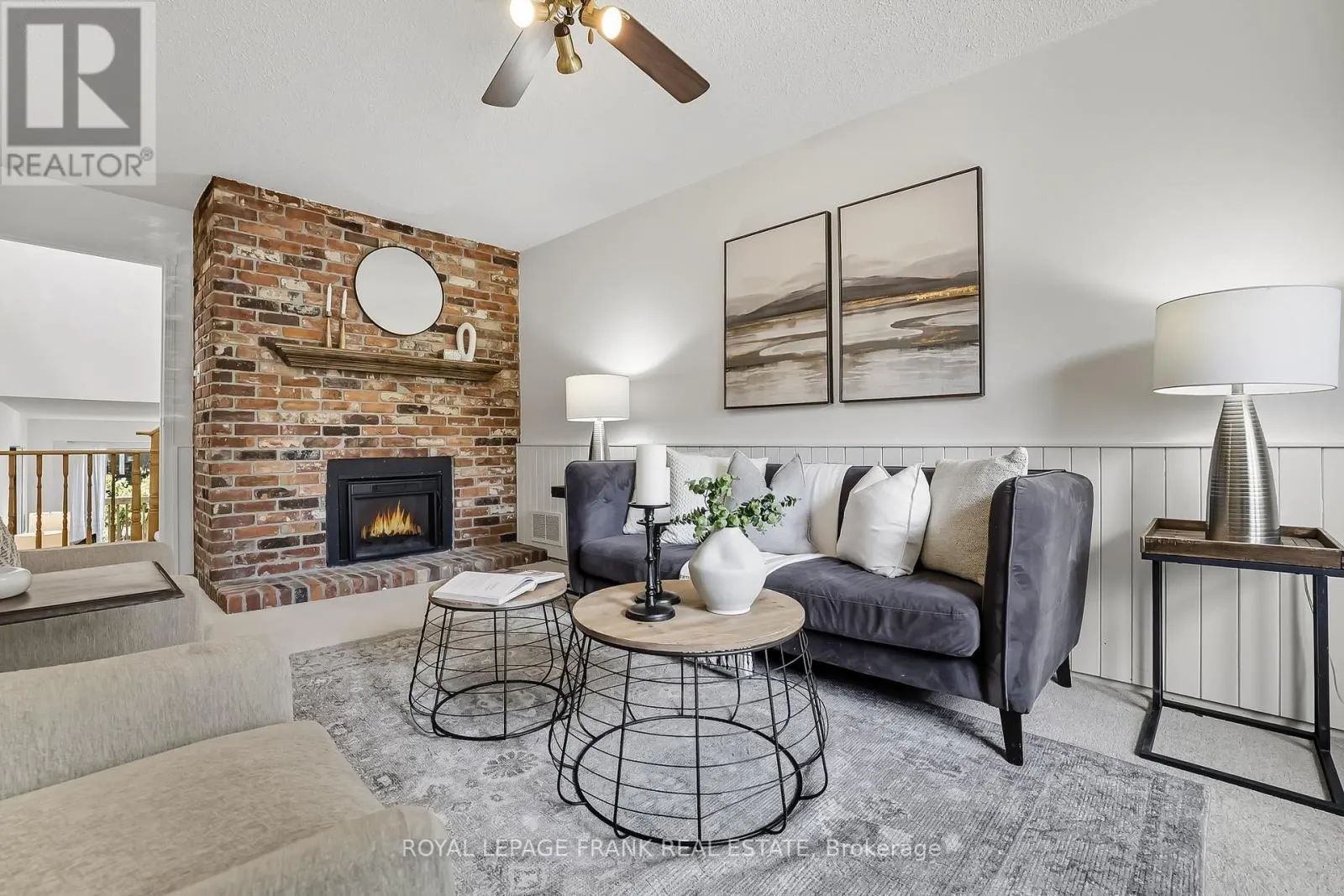 72 REGINALD CRESCENT
