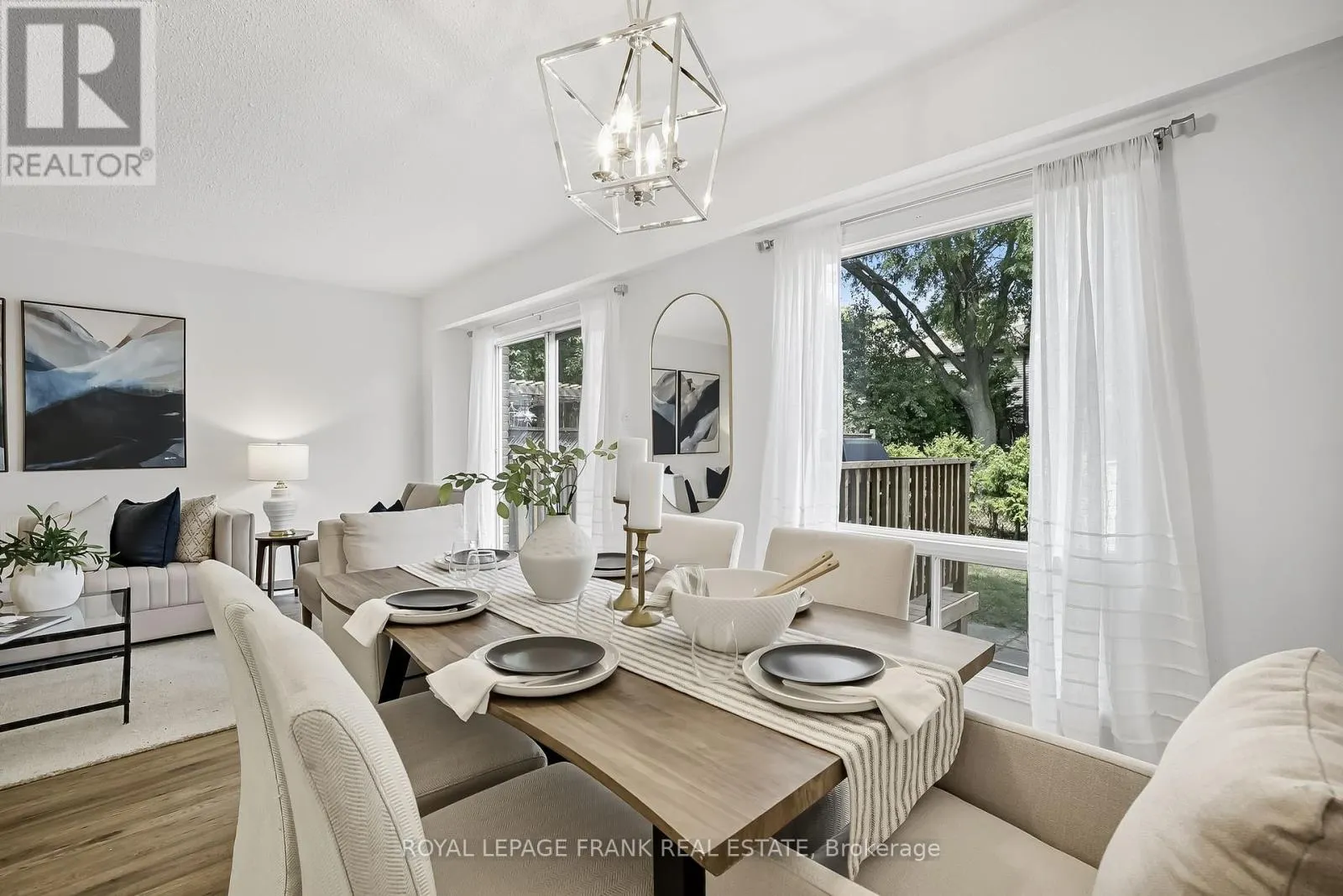 72 REGINALD CRESCENT