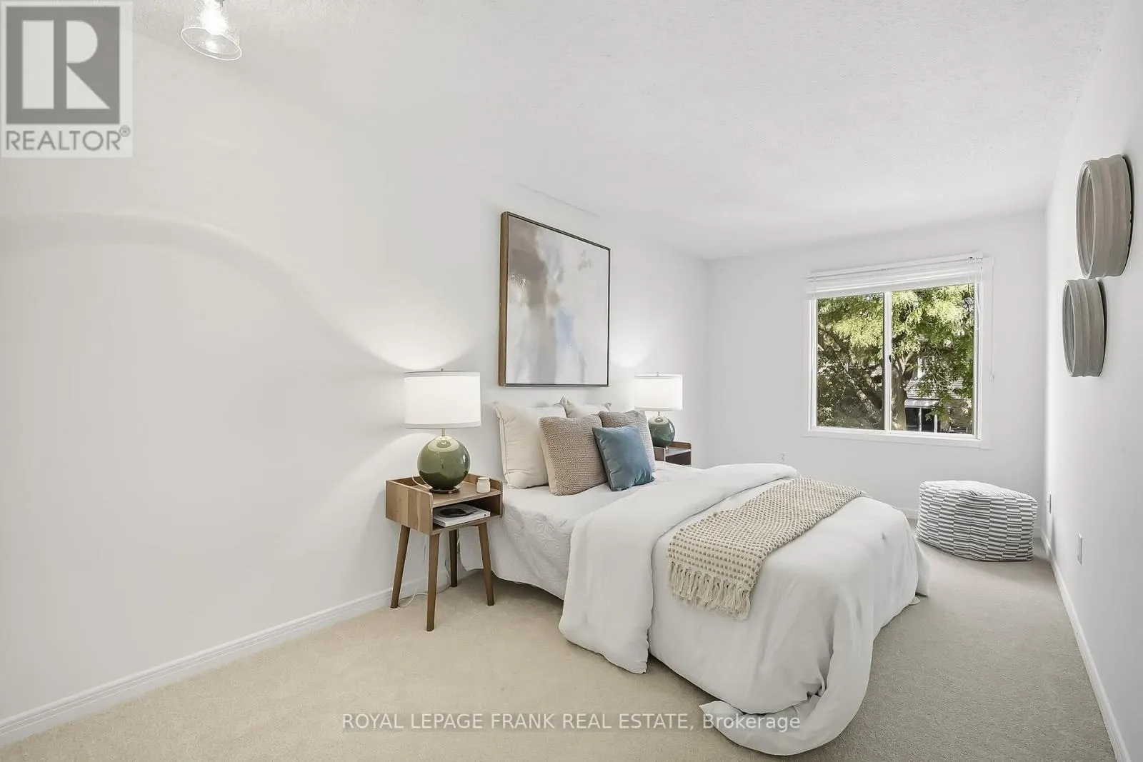 72 REGINALD CRESCENT