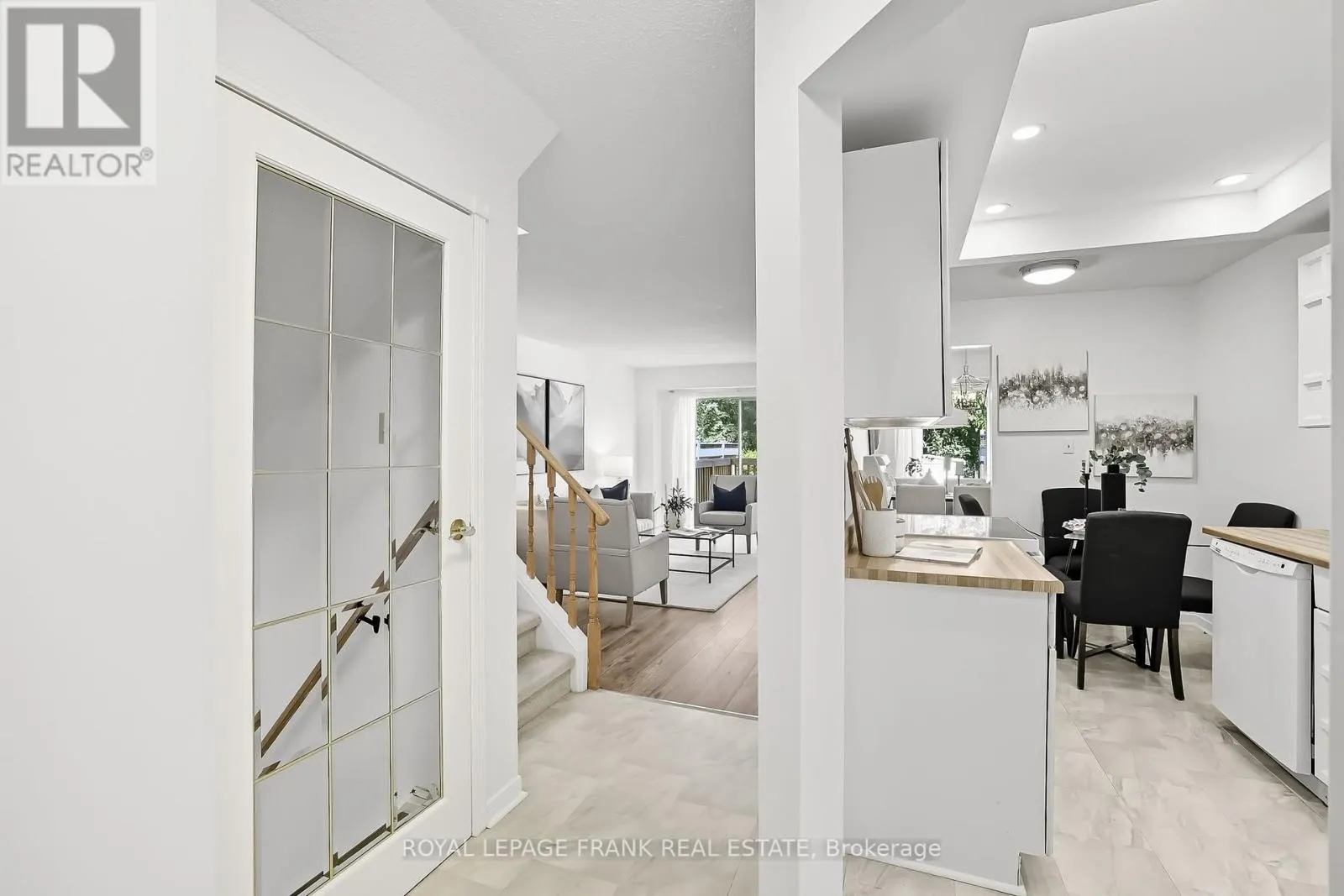 72 REGINALD CRESCENT