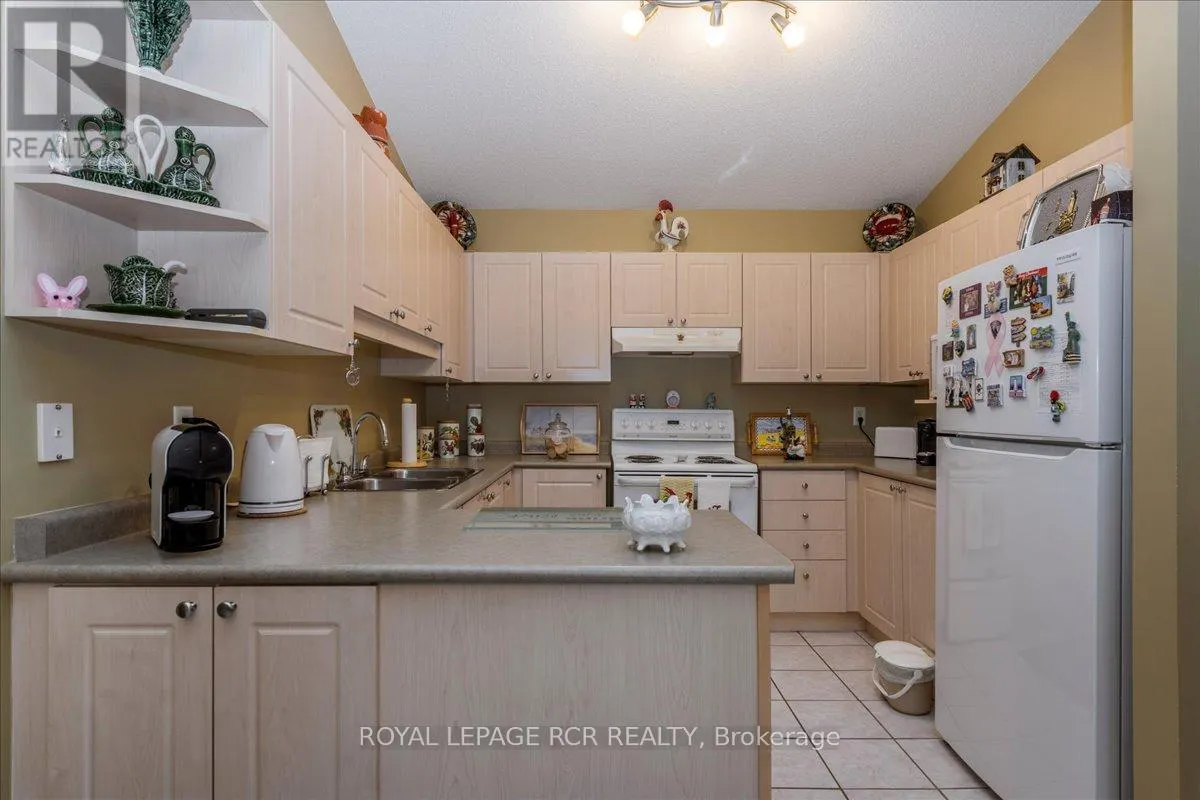 20 VESELI COURT E