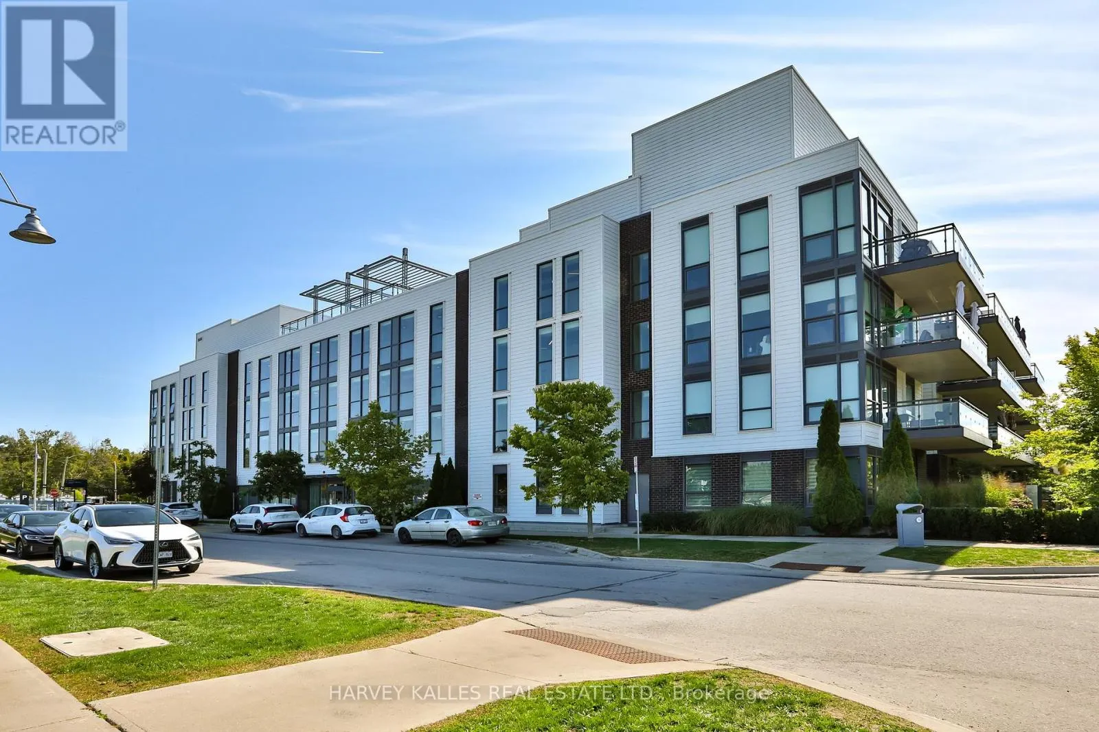 320 - 241 SEA RAY AVENUE