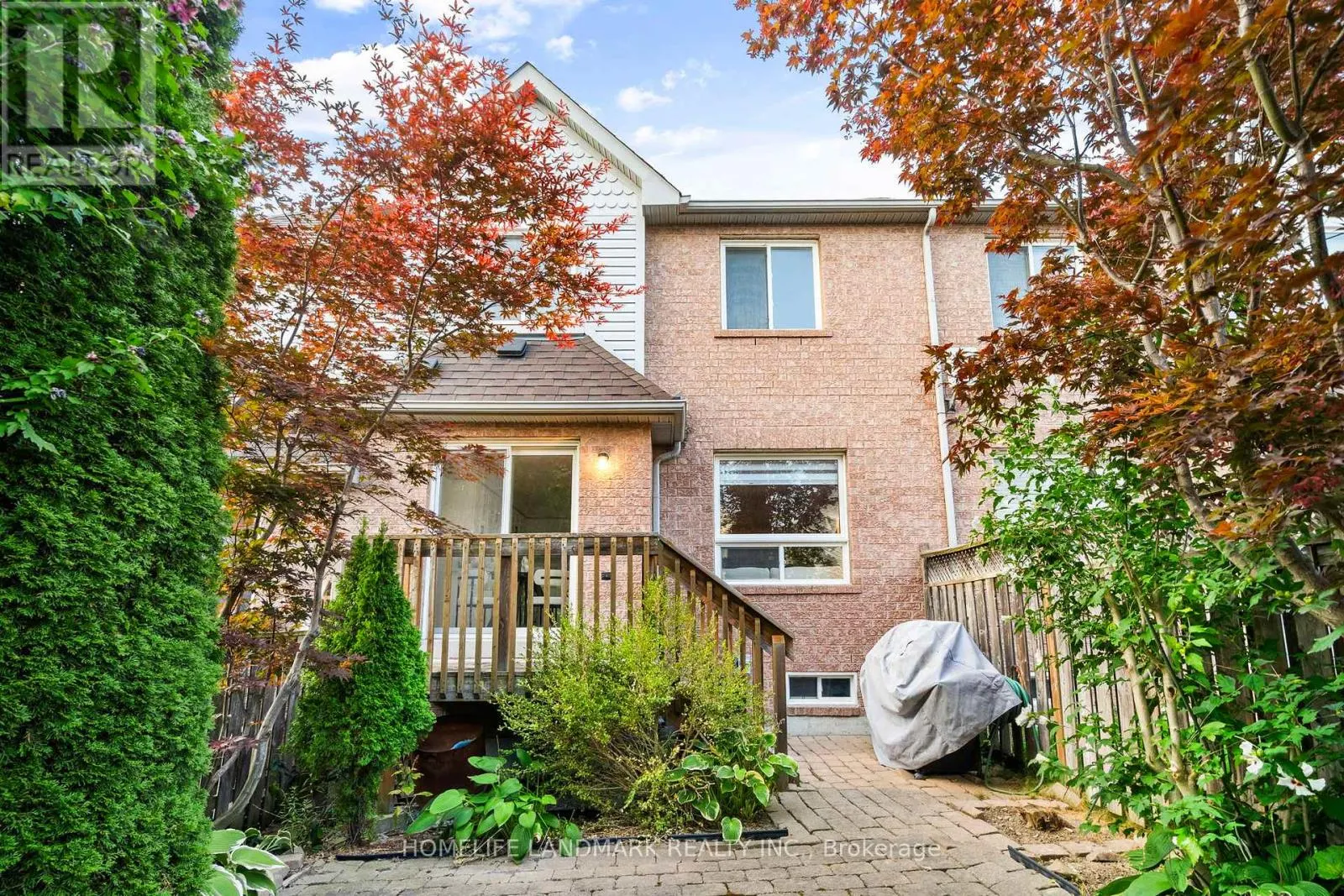 218 BURGESS CRESCENT