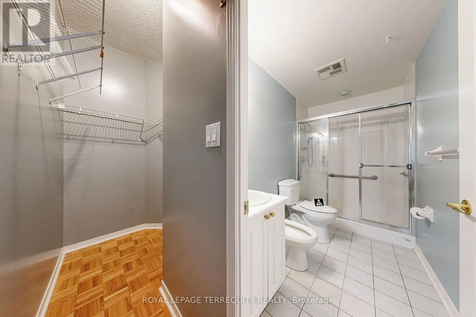 615 - 7373 MARTIN GROVE ROAD