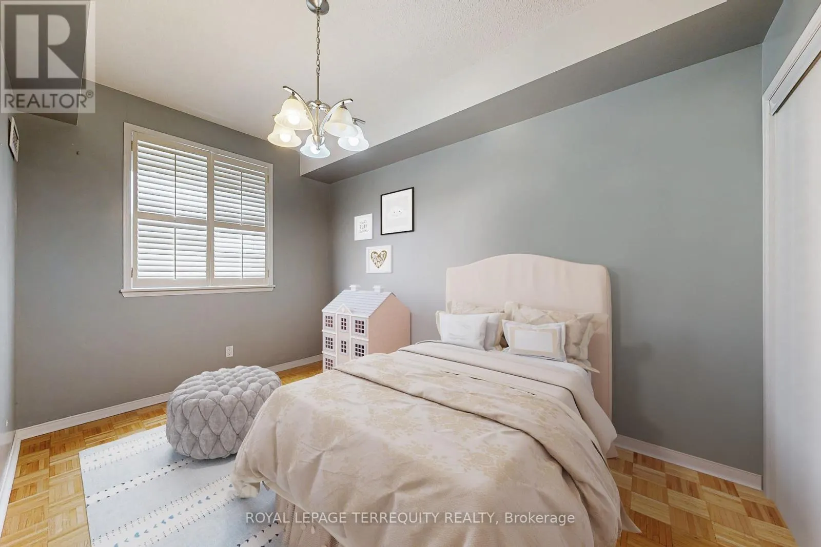 615 - 7373 MARTIN GROVE ROAD