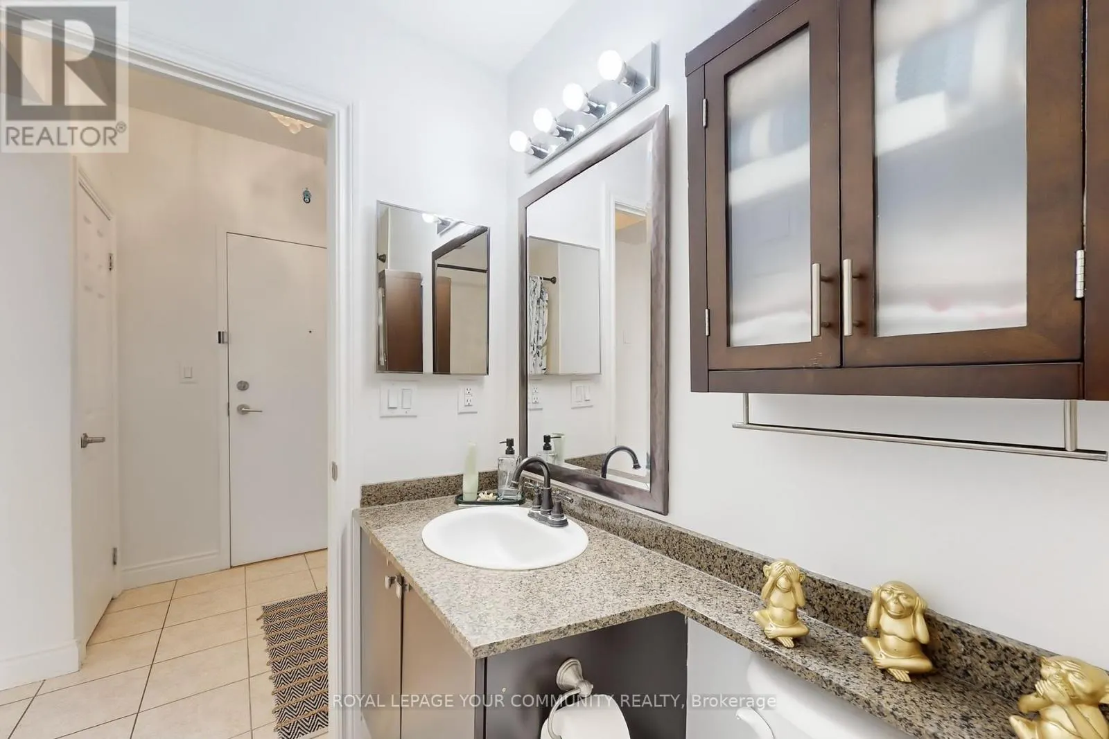 220 - 10211 KEELE STREET