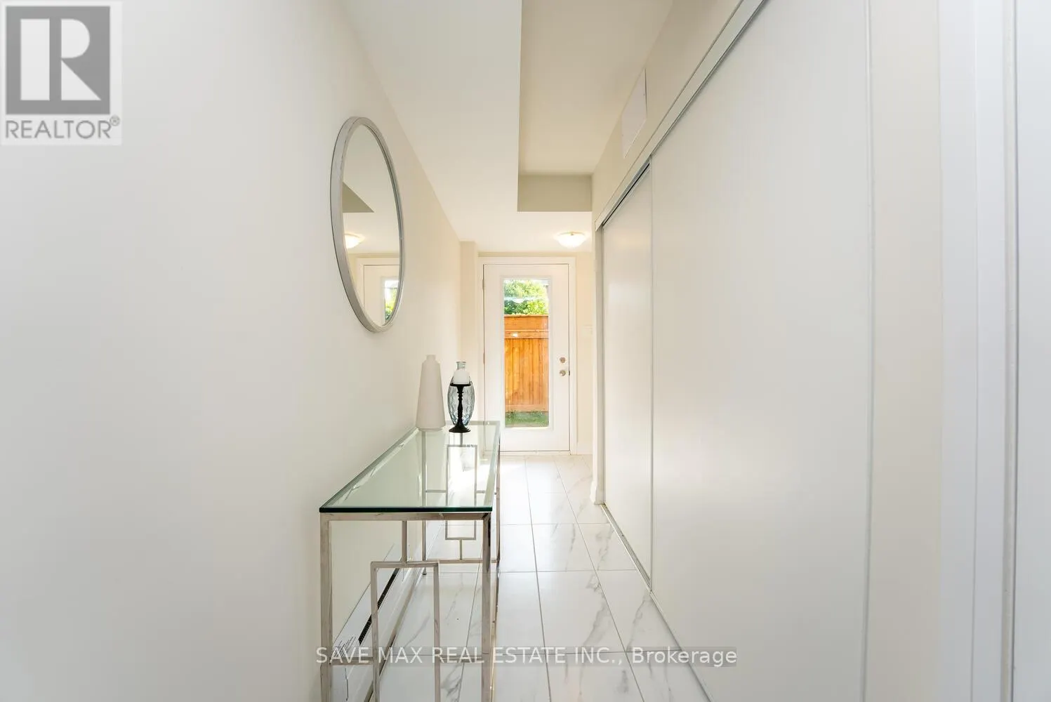 13 KENNISIS WAY