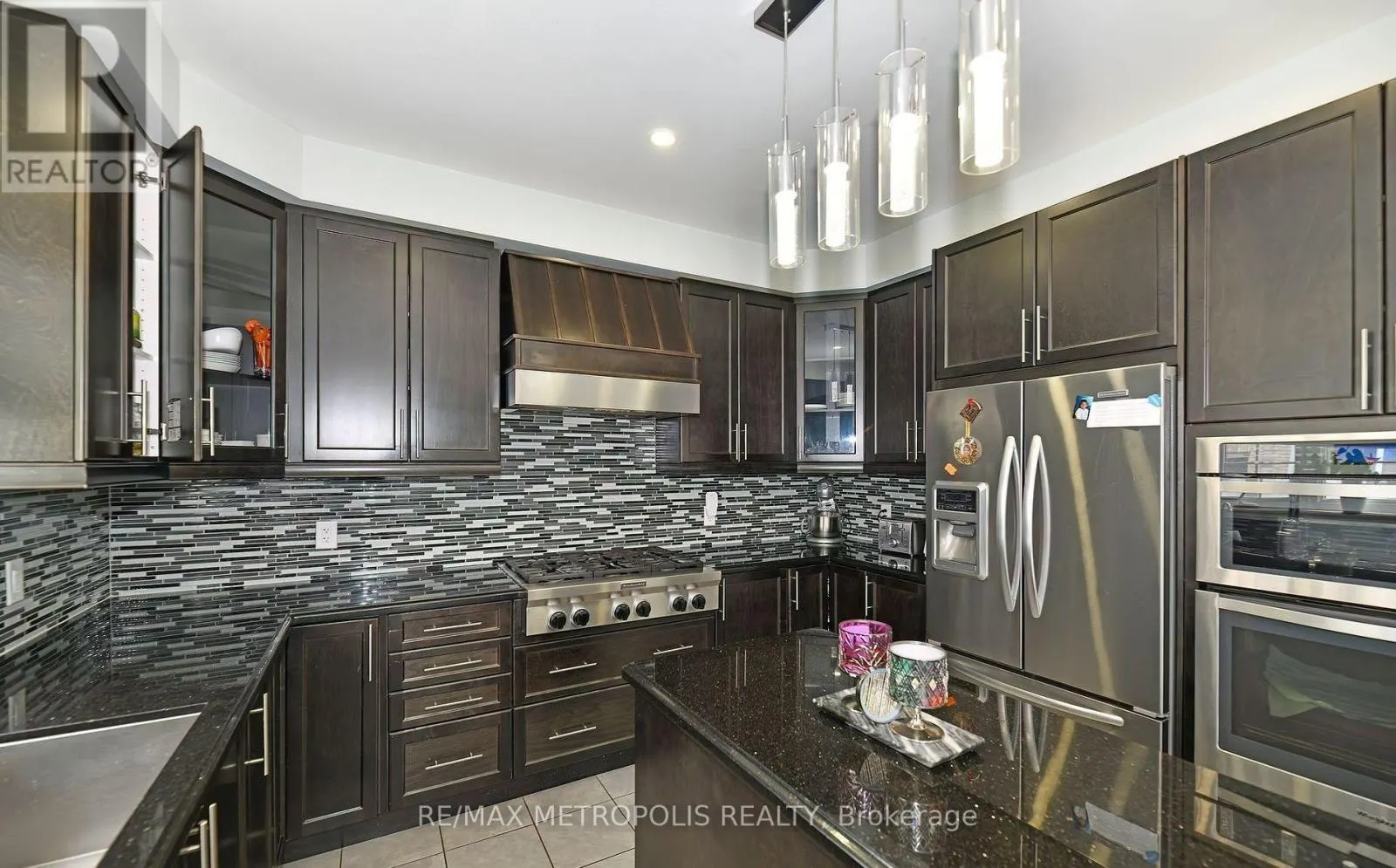 UPPER - 24 FARIS STREET