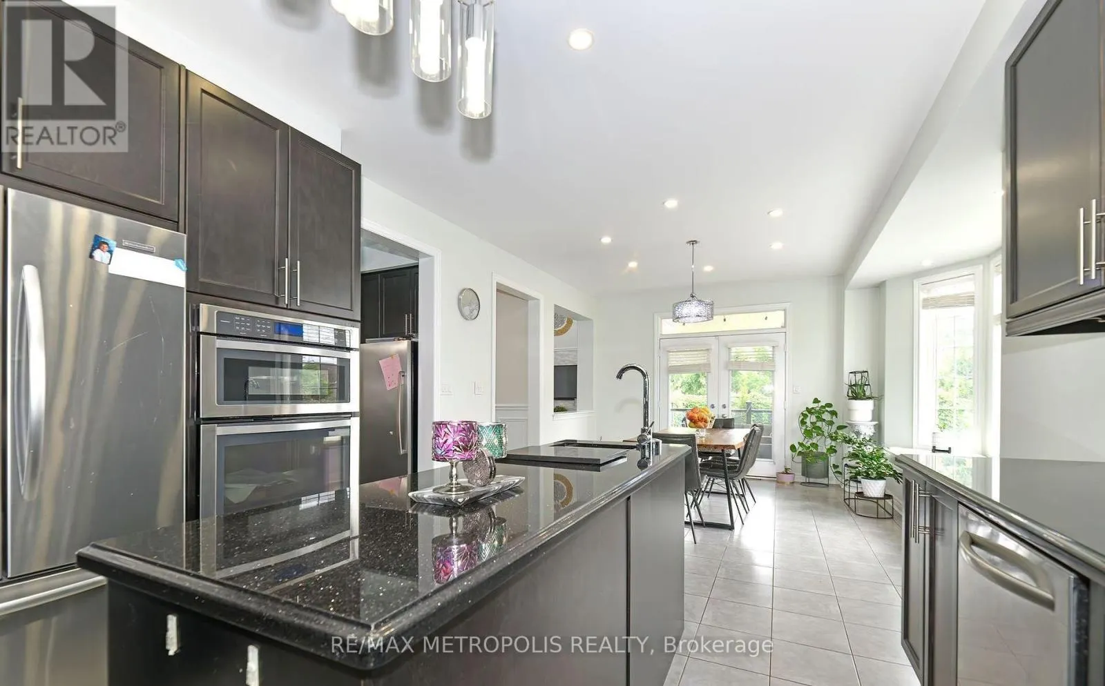 UPPER - 24 FARIS STREET