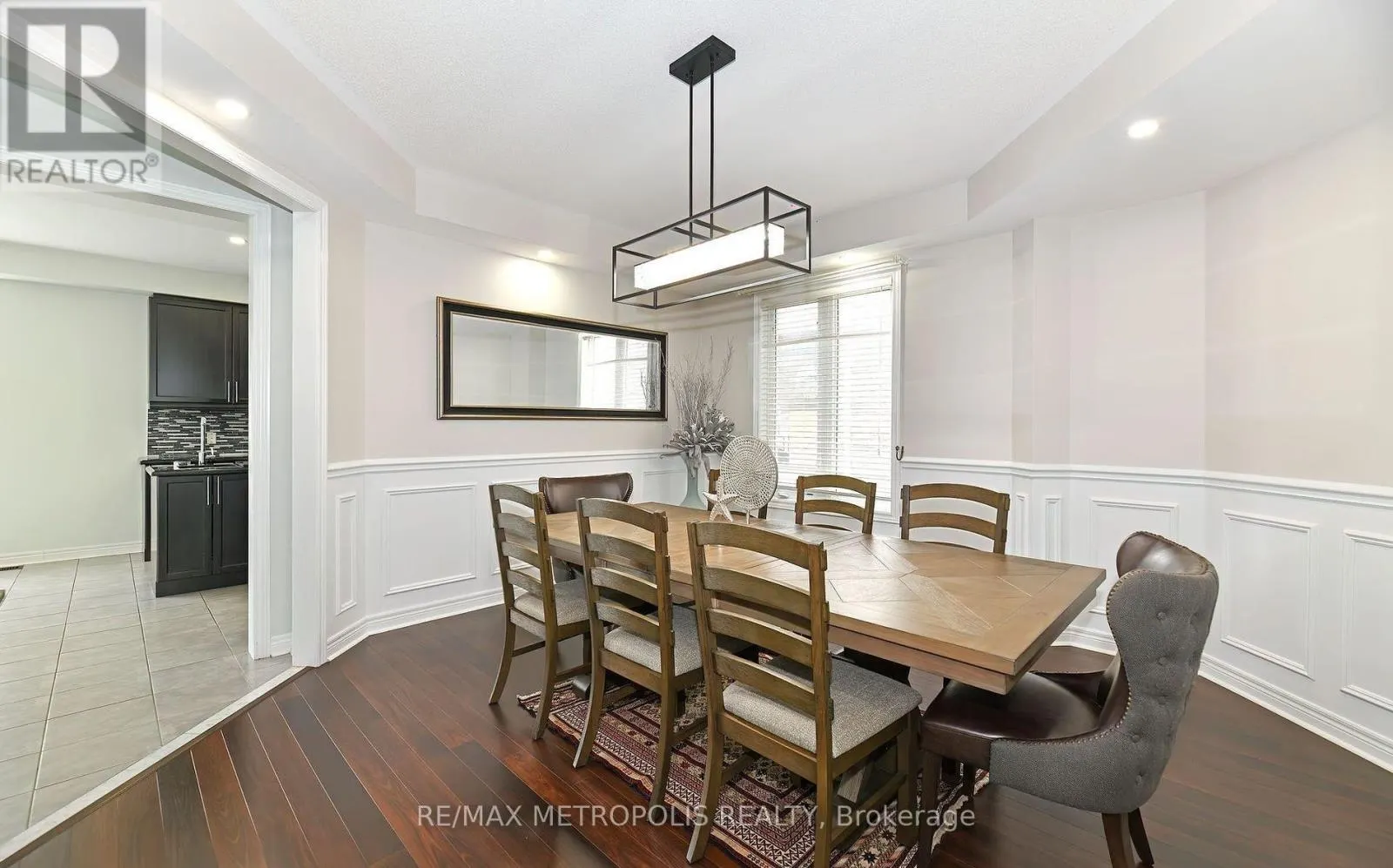 UPPER - 24 FARIS STREET