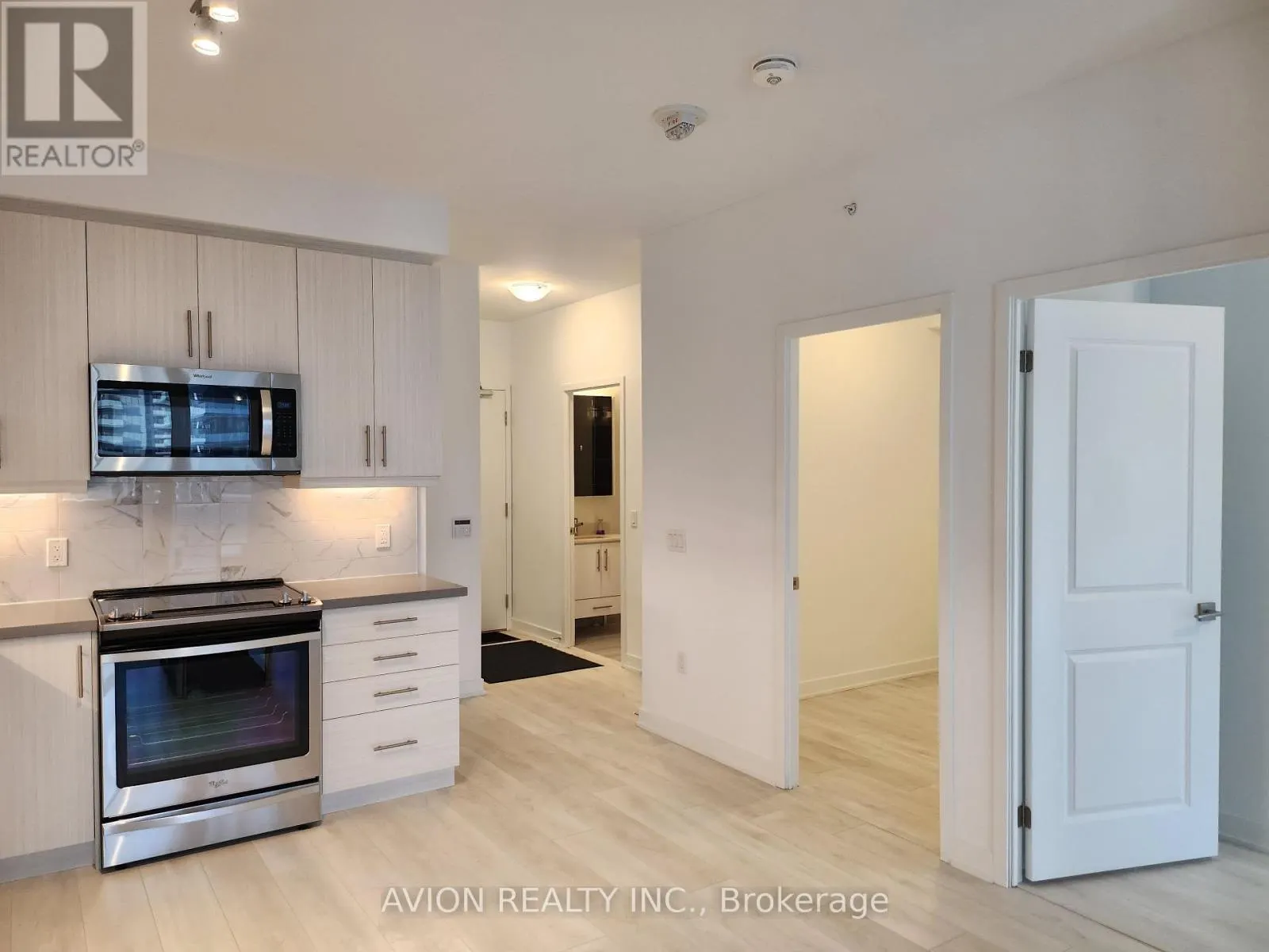 UNIT #610 - 85 ONEIDA CRESCENT