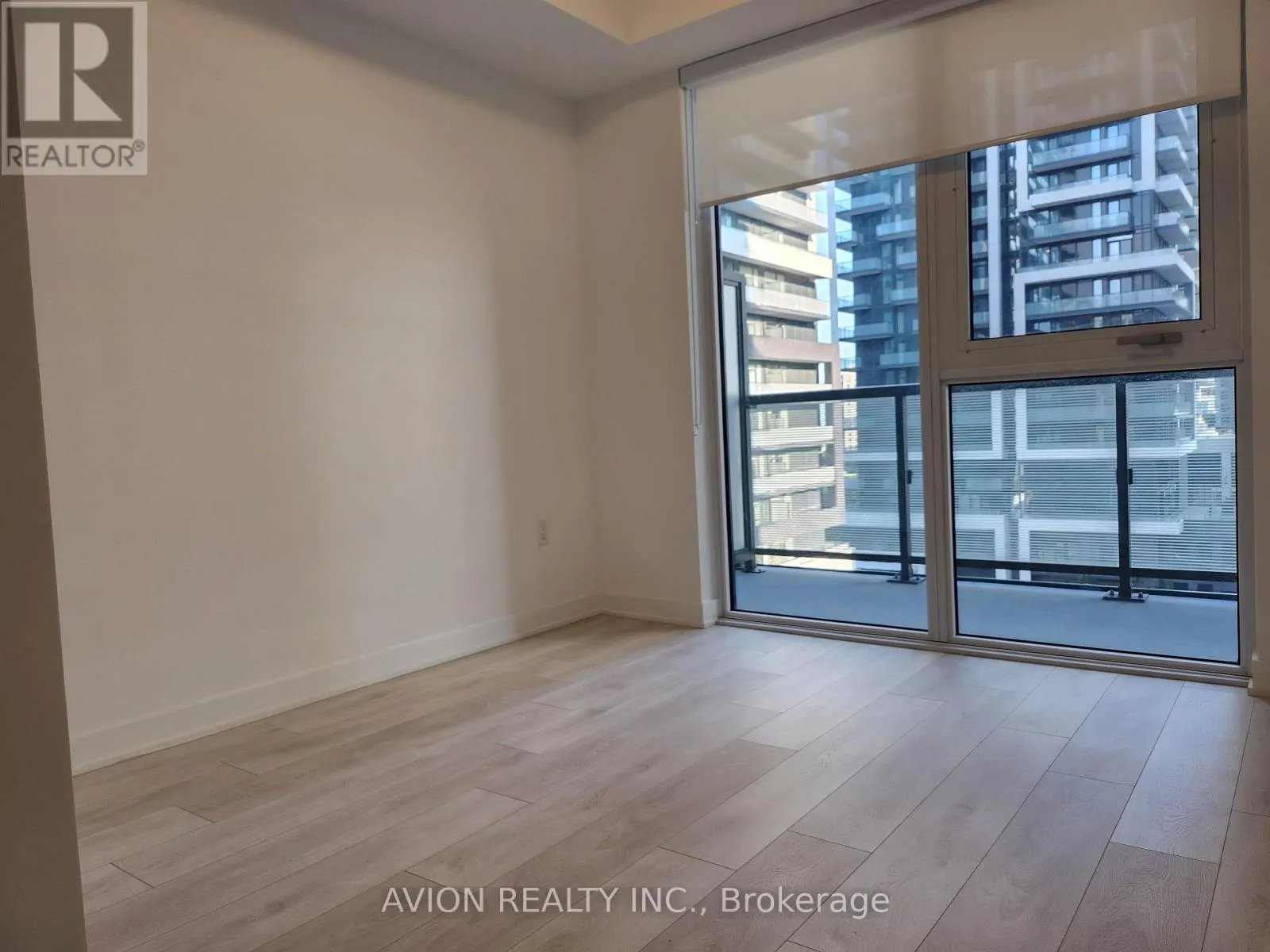 UNIT #610 - 85 ONEIDA CRESCENT