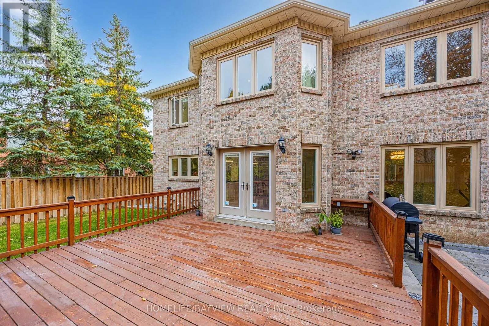 11 WENDOVER COURT
