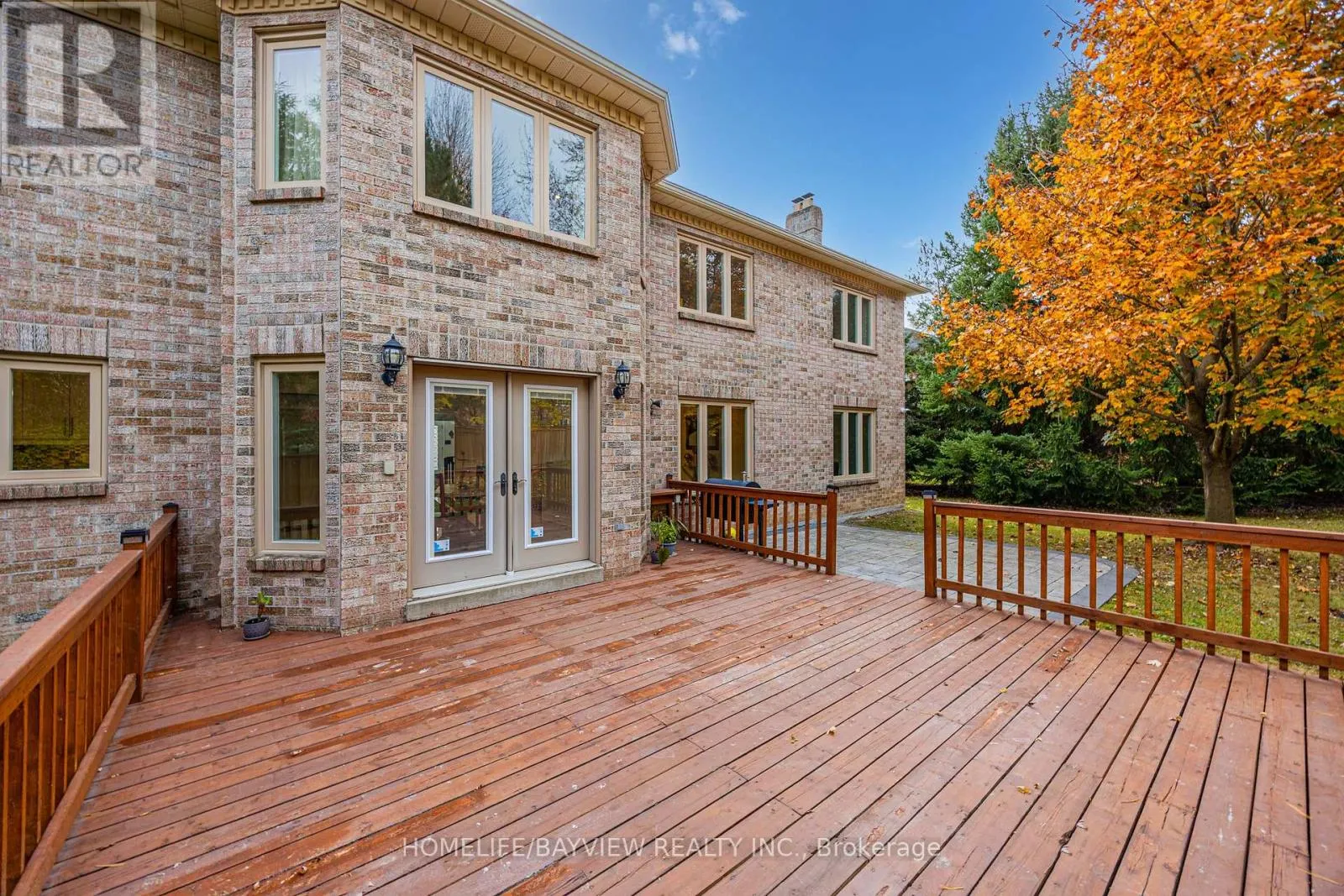 11 WENDOVER COURT