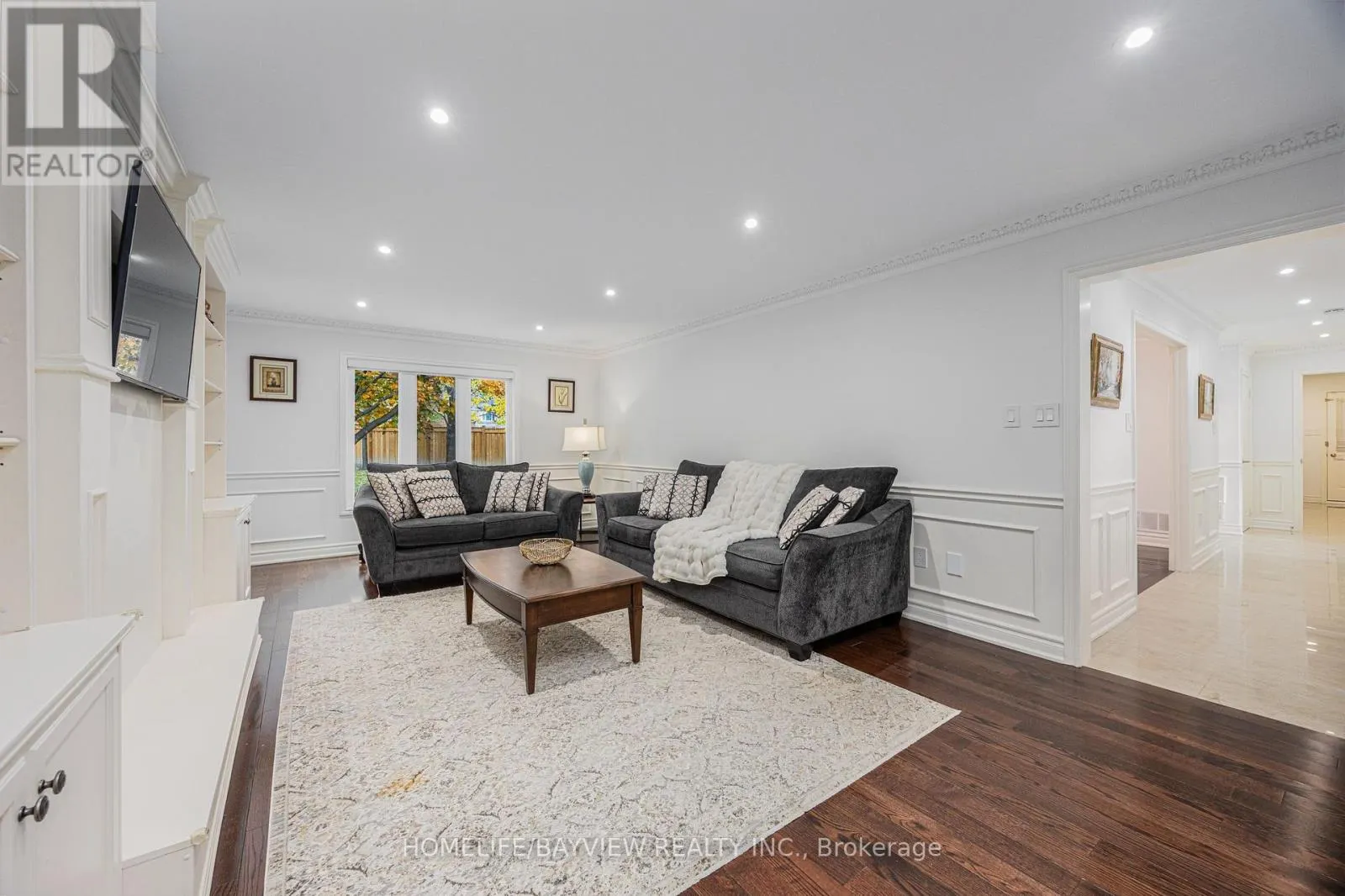 11 WENDOVER COURT