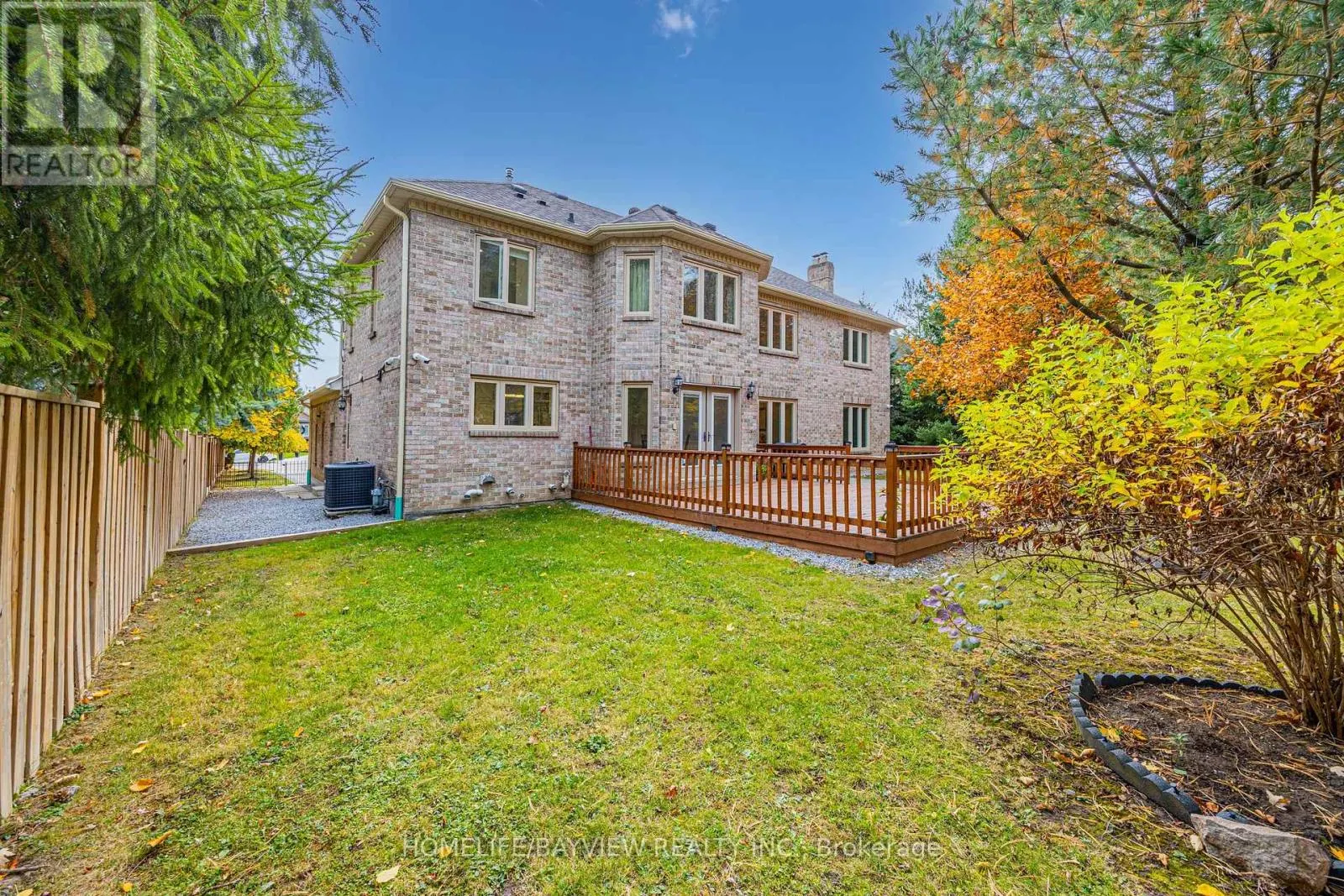 11 WENDOVER COURT