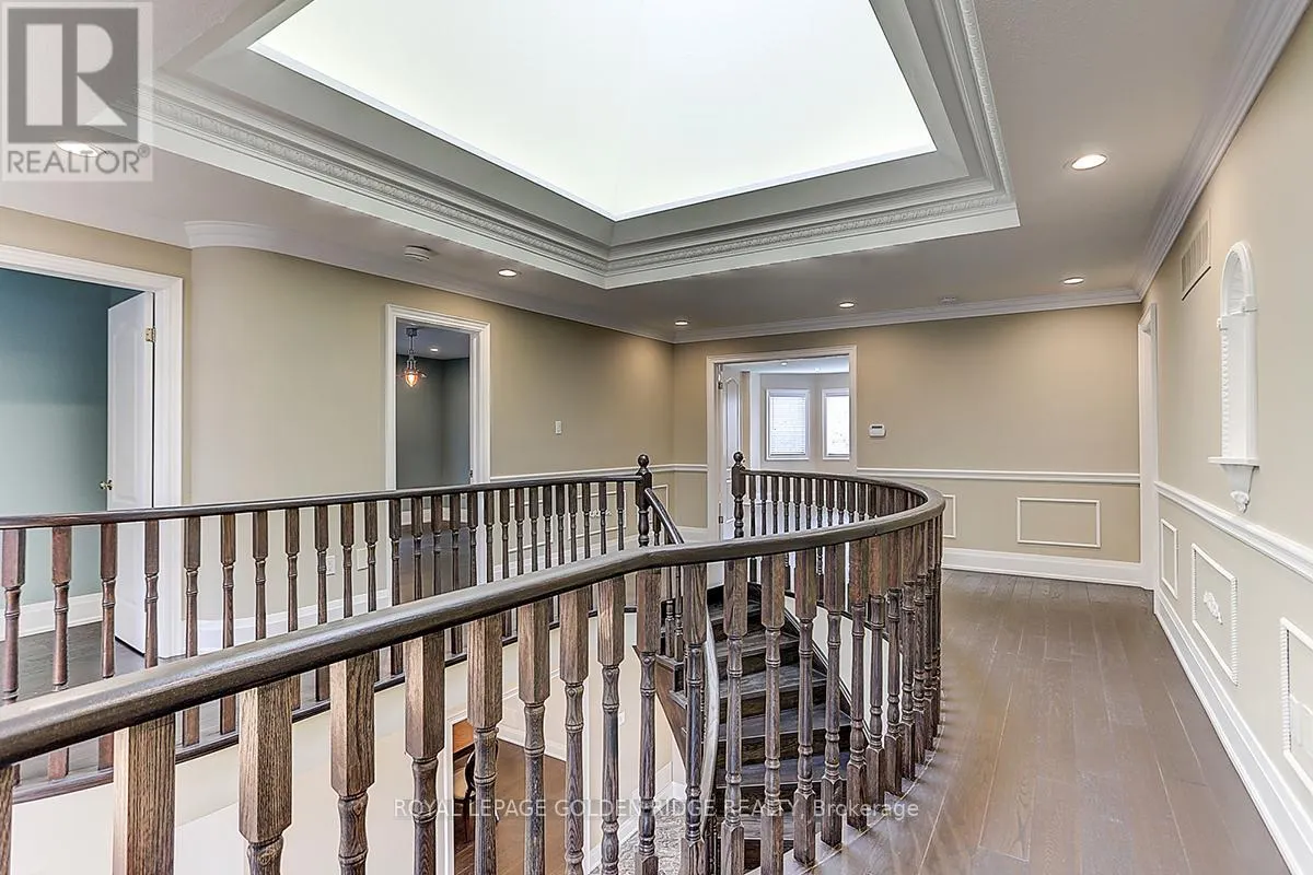11 HILLSBOROUGH COURT