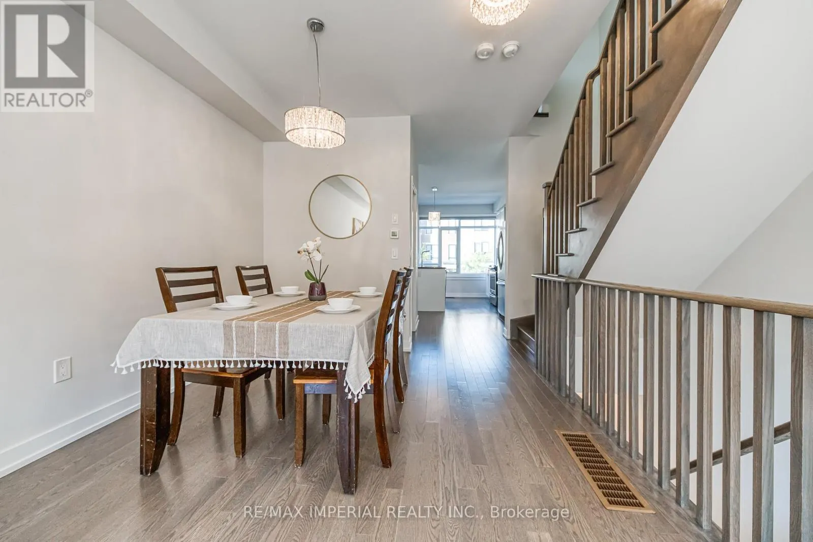 173 SALTERTON CIRCLE