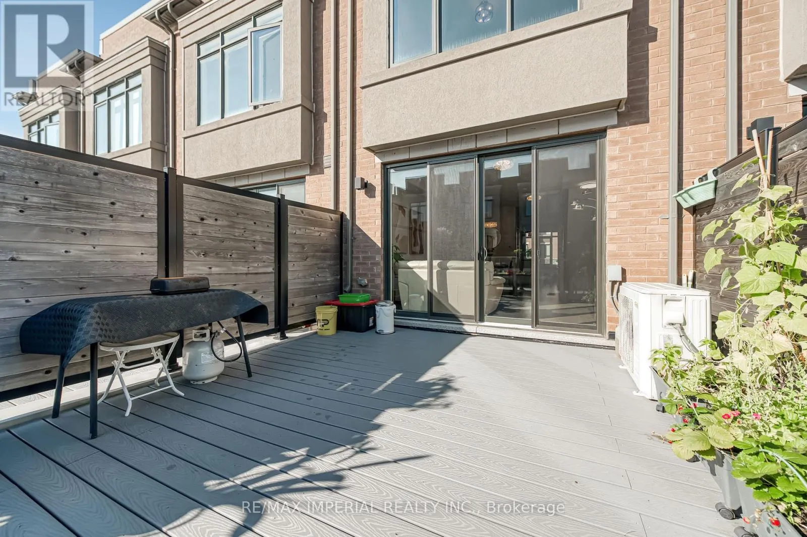 173 SALTERTON CIRCLE