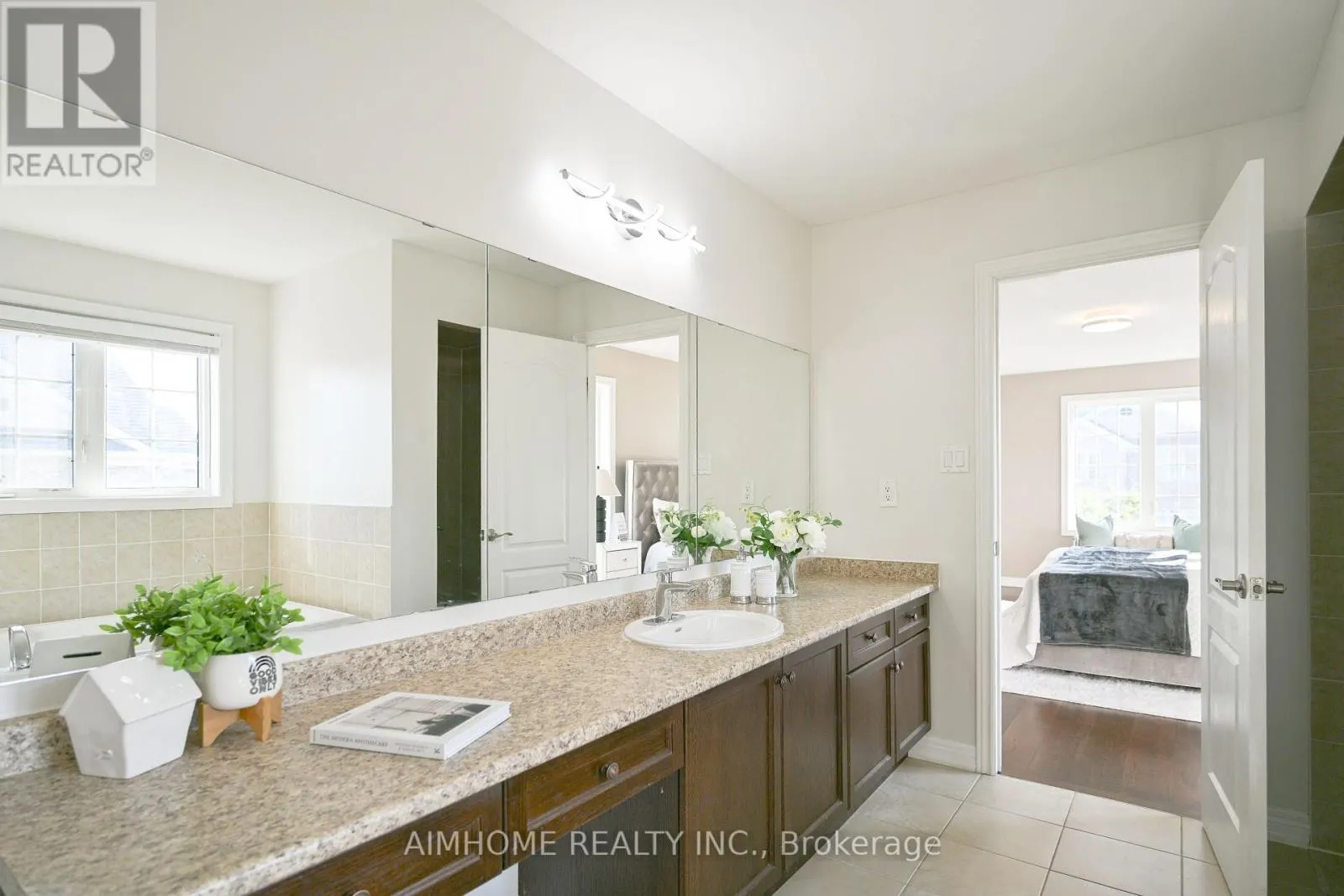116 LANDSDOWN CRESCENT