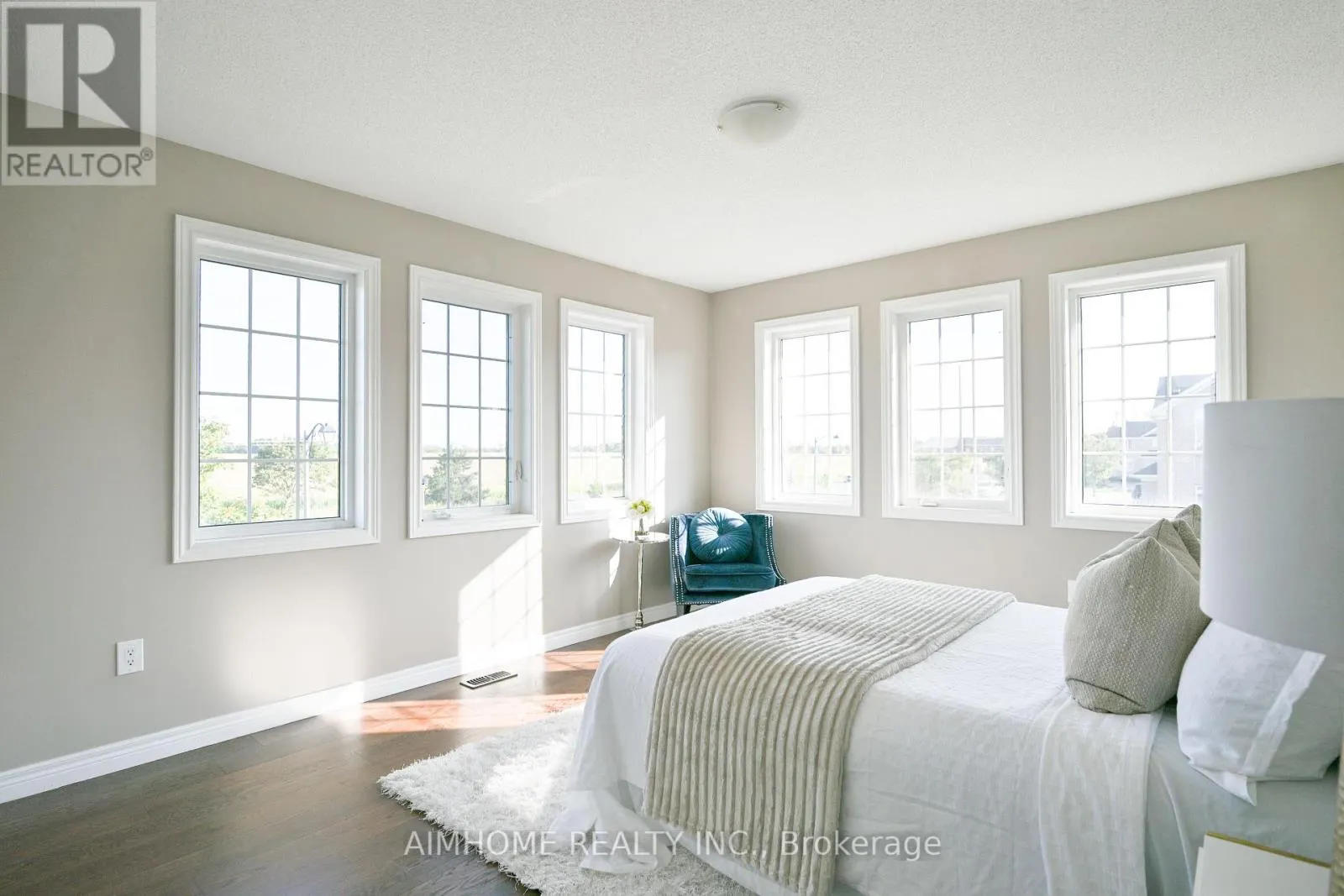 116 LANDSDOWN CRESCENT