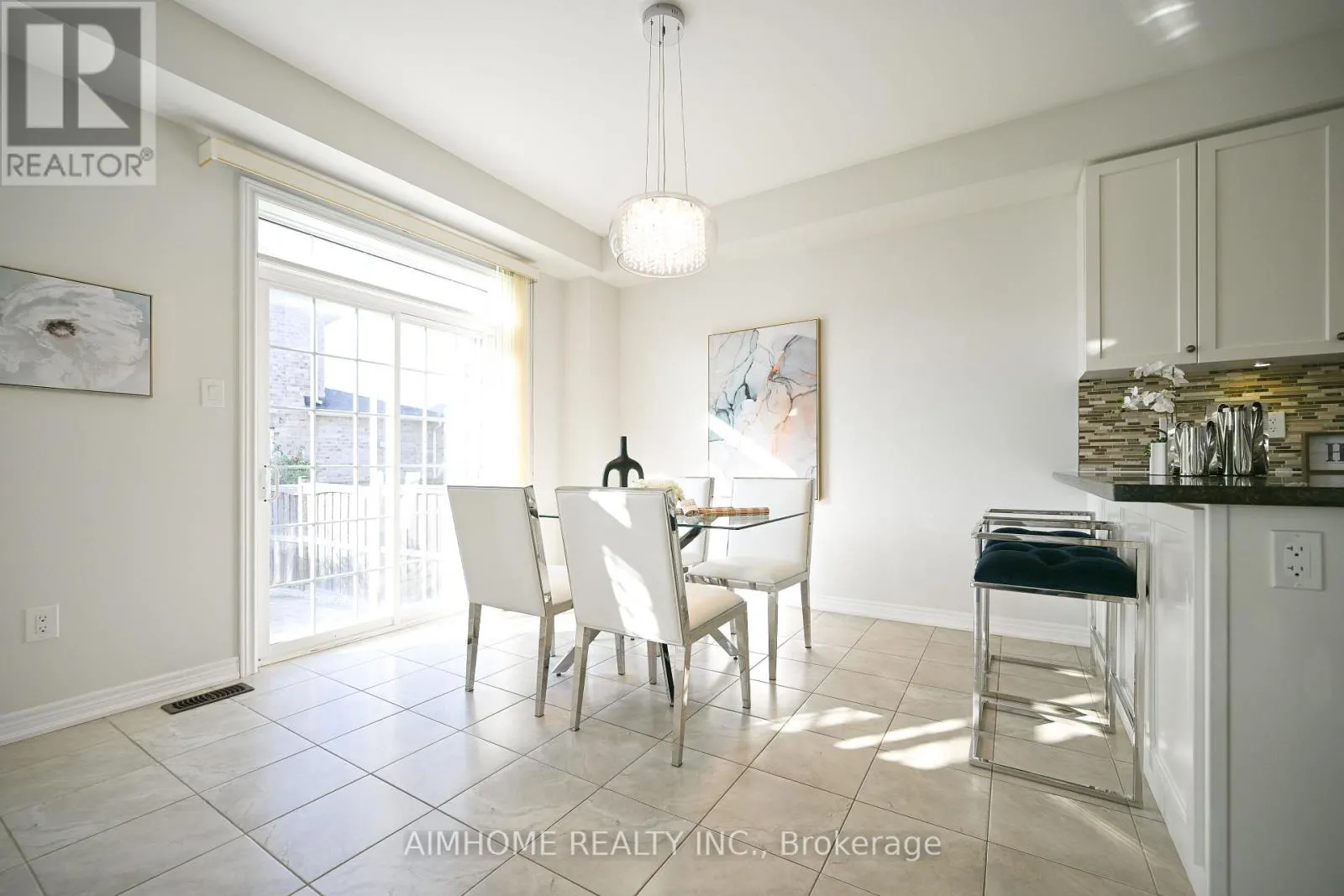 116 LANDSDOWN CRESCENT