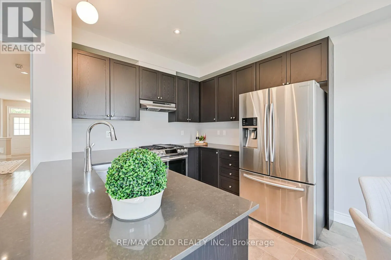 238 KINCARDINE STREET