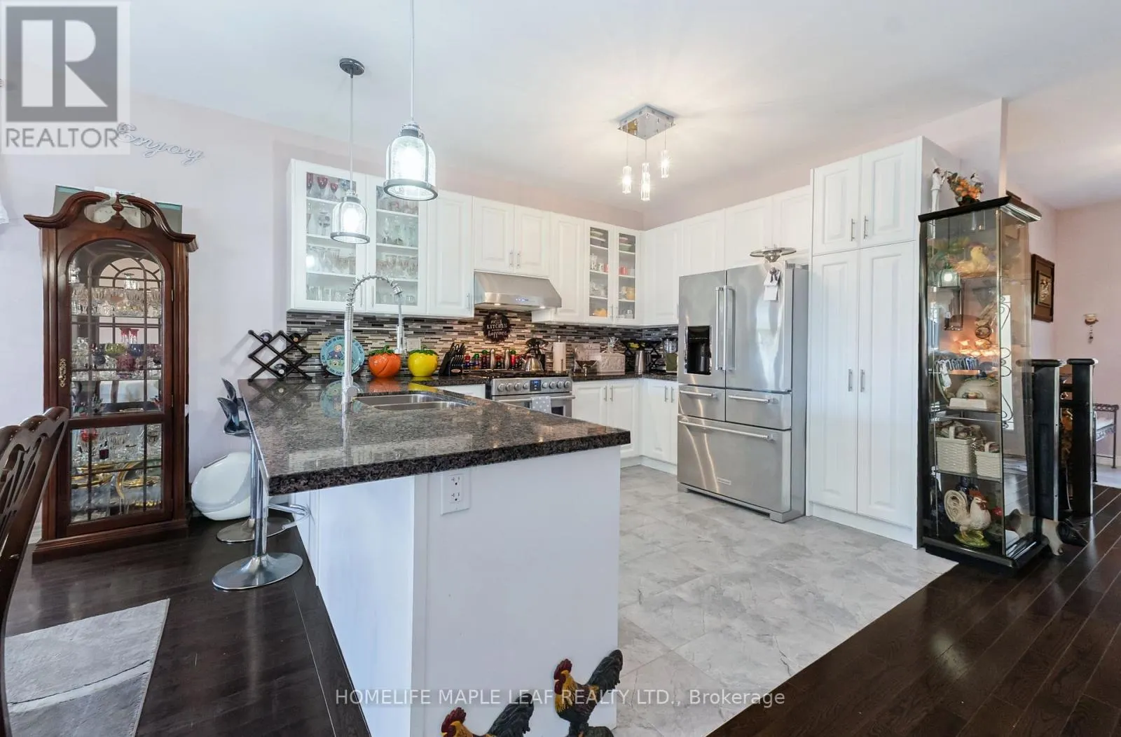 126 KINGSMERE CRESCENT