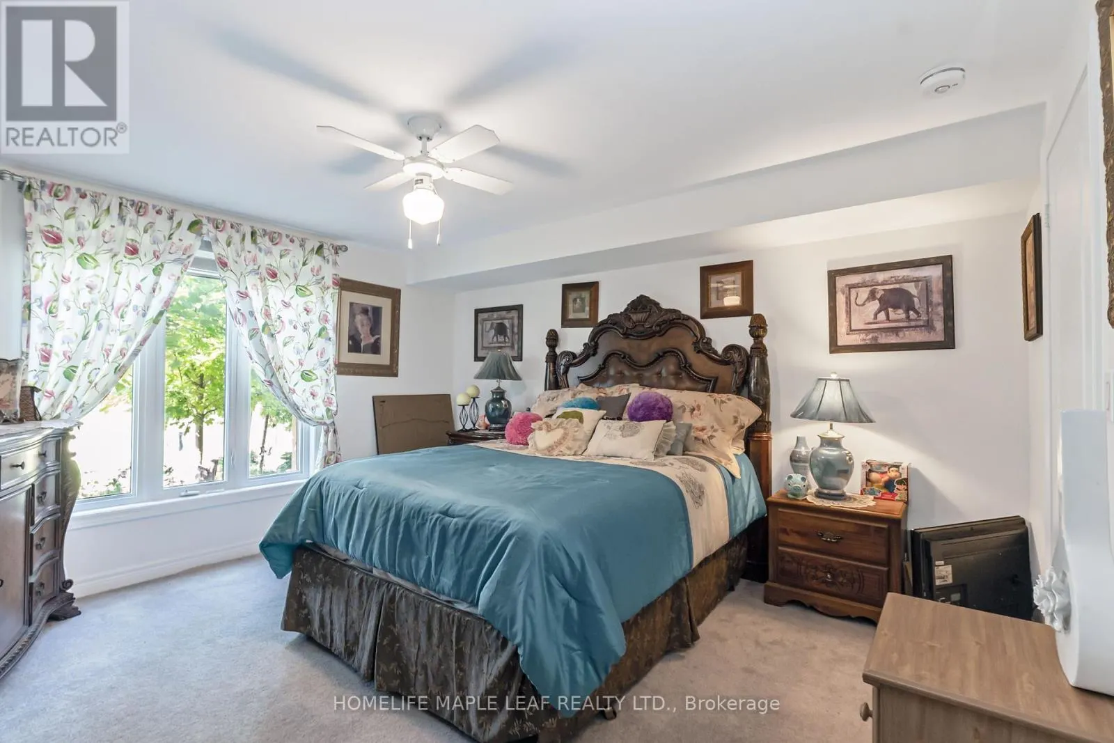 126 KINGSMERE CRESCENT