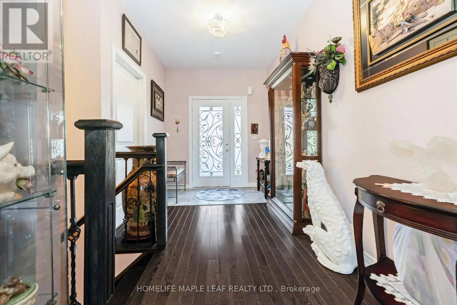 126 KINGSMERE CRESCENT