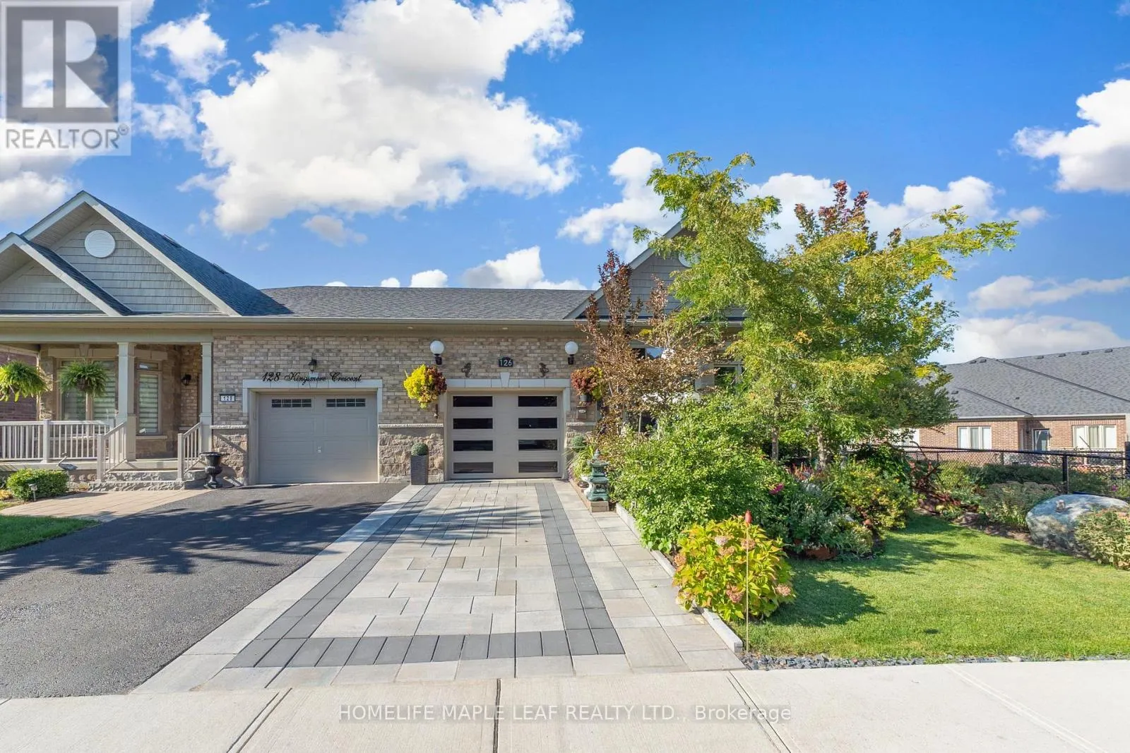 126 KINGSMERE CRESCENT