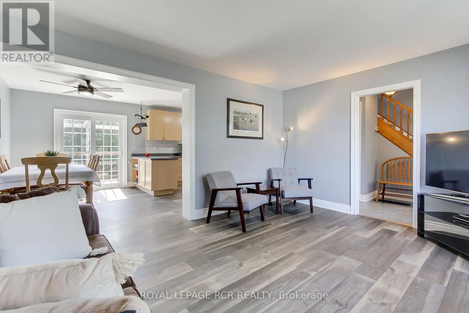 6 BUCE AVENUE