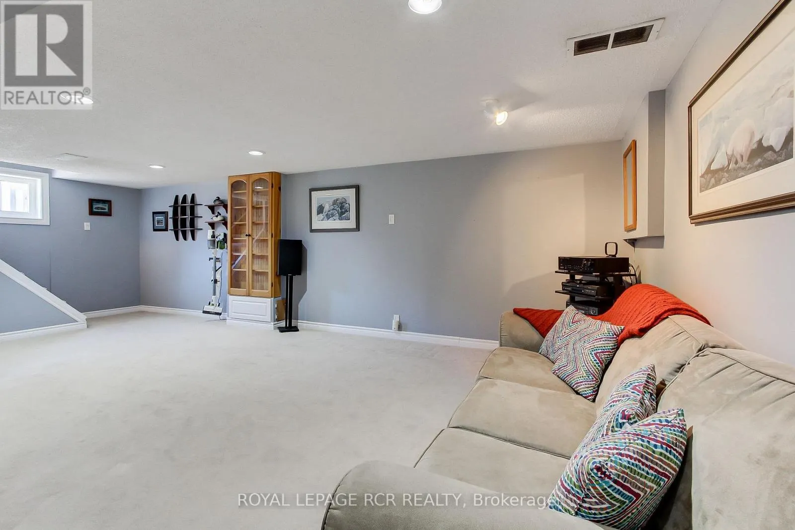 6 BUCE AVENUE