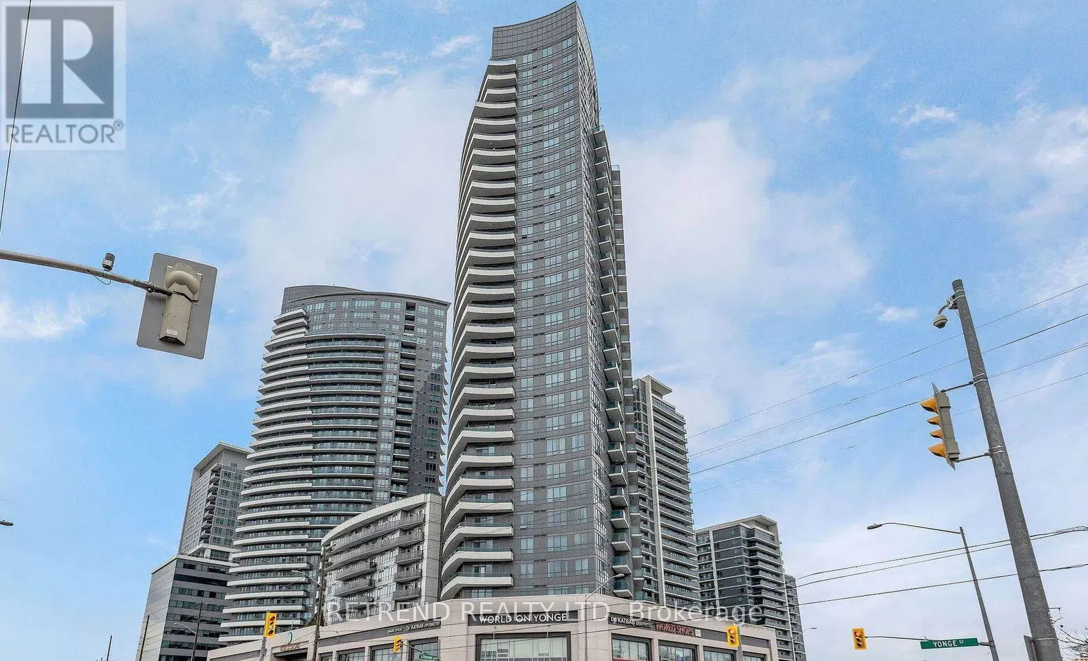 211 - 7181 YONGE STREET