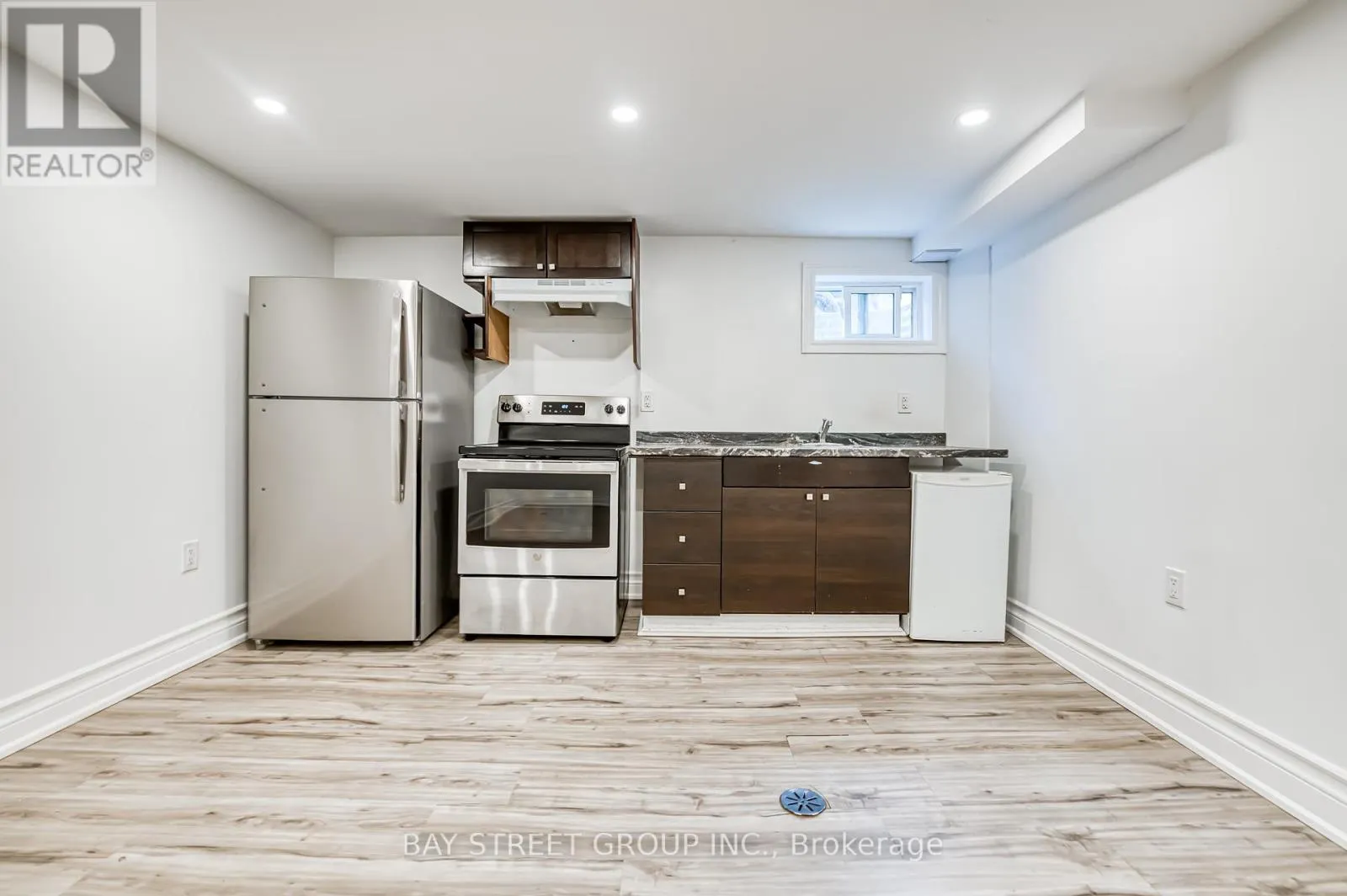 BSMT - 99 CHERRYWOOD DRIVE