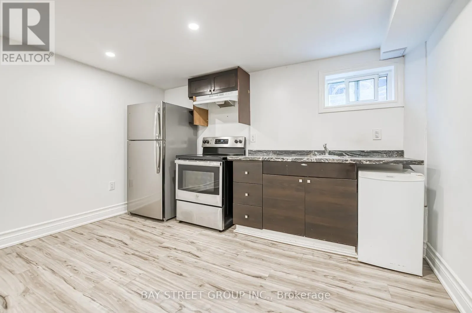 BSMT - 99 CHERRYWOOD DRIVE