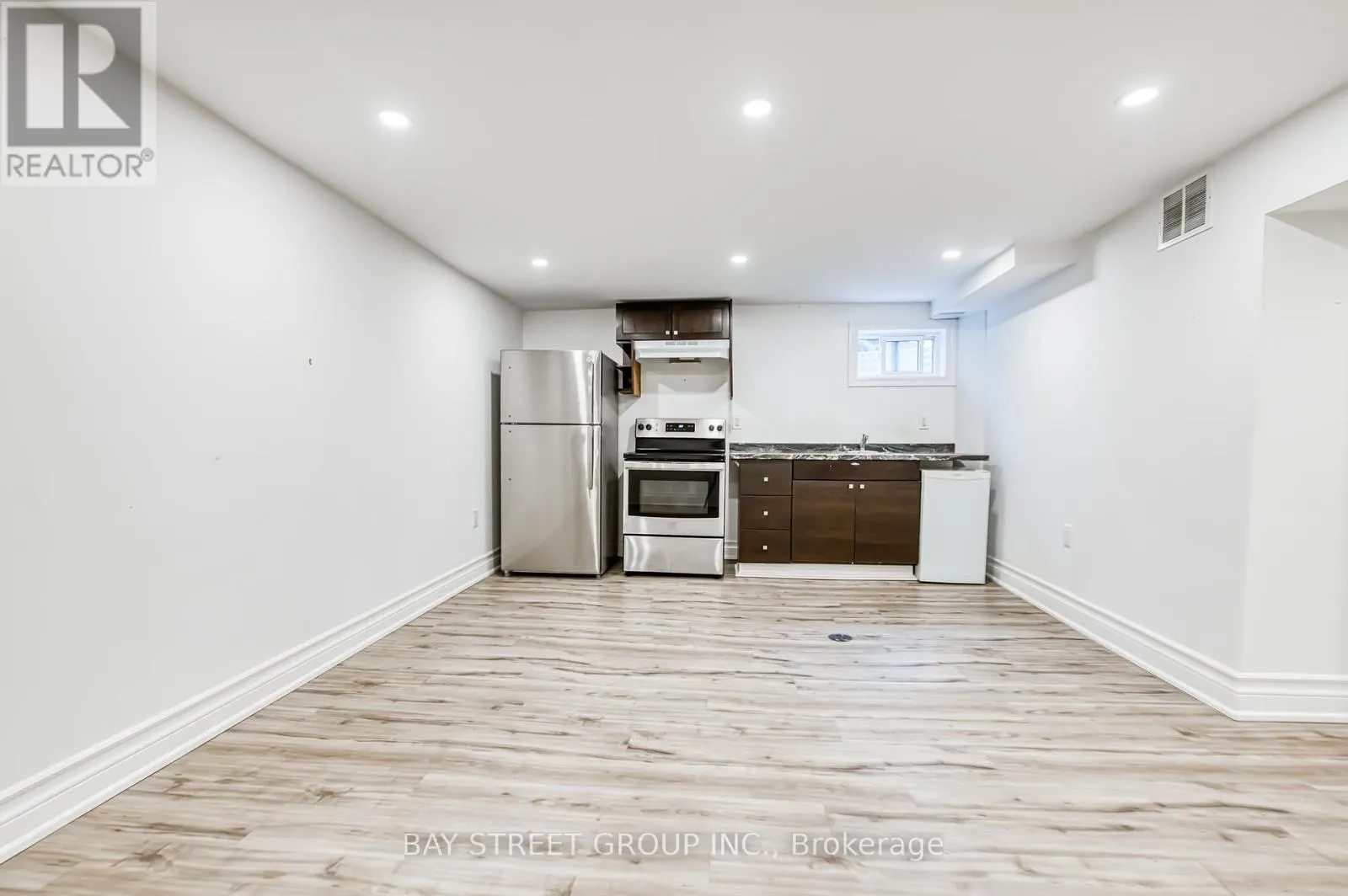 BSMT - 99 CHERRYWOOD DRIVE