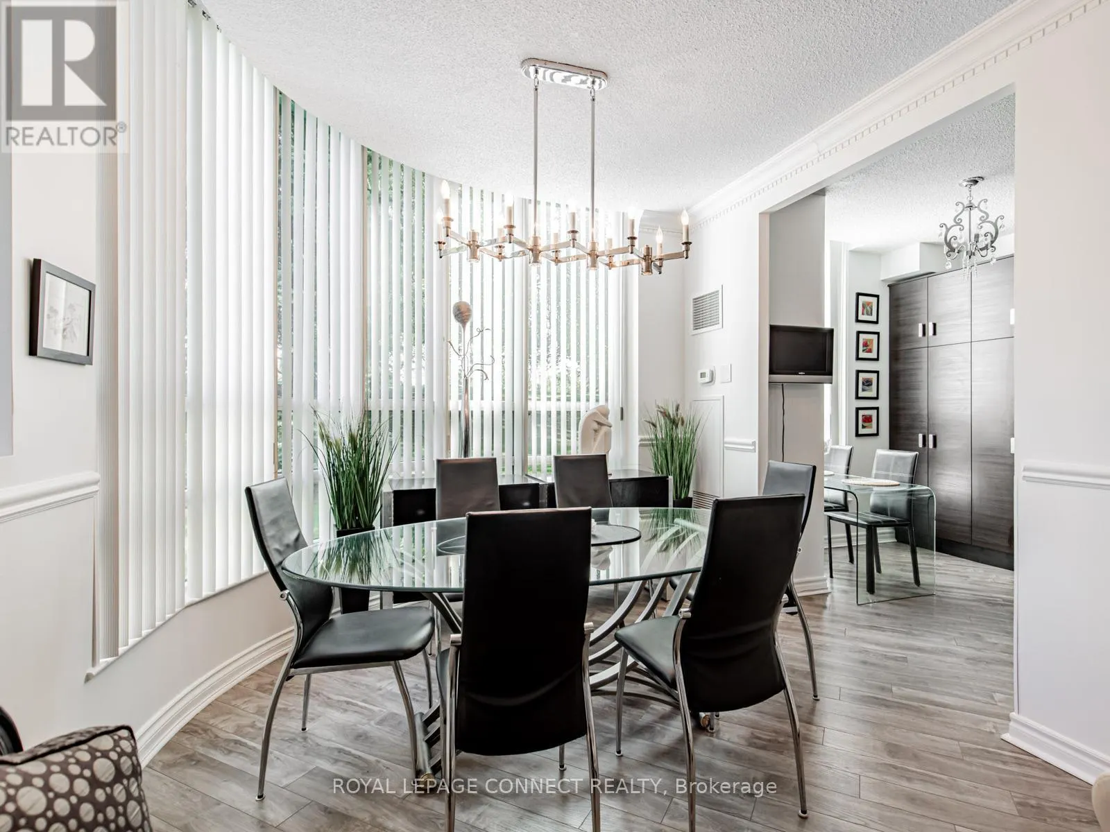122 - 7905 BAYVIEW AVENUE