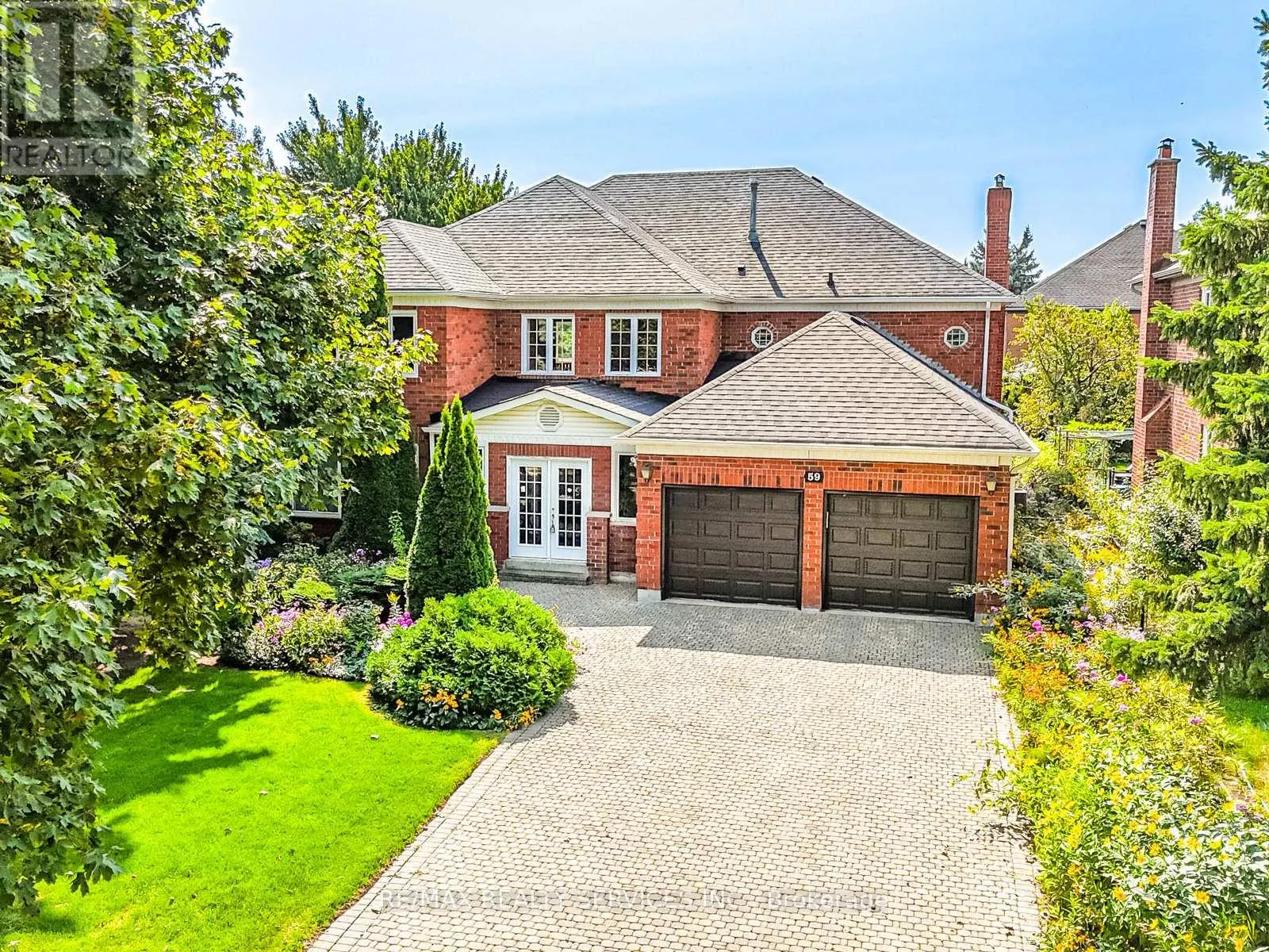 59 CHADWICK CRESCENT