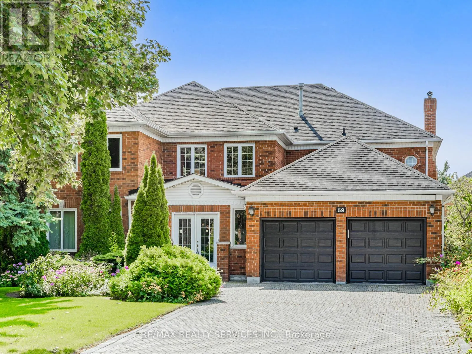 59 CHADWICK CRESCENT