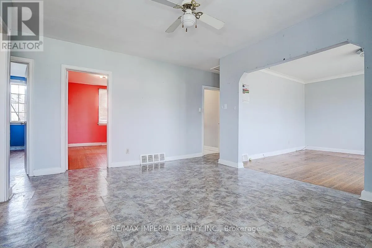 229 CRESTWOOD ROAD