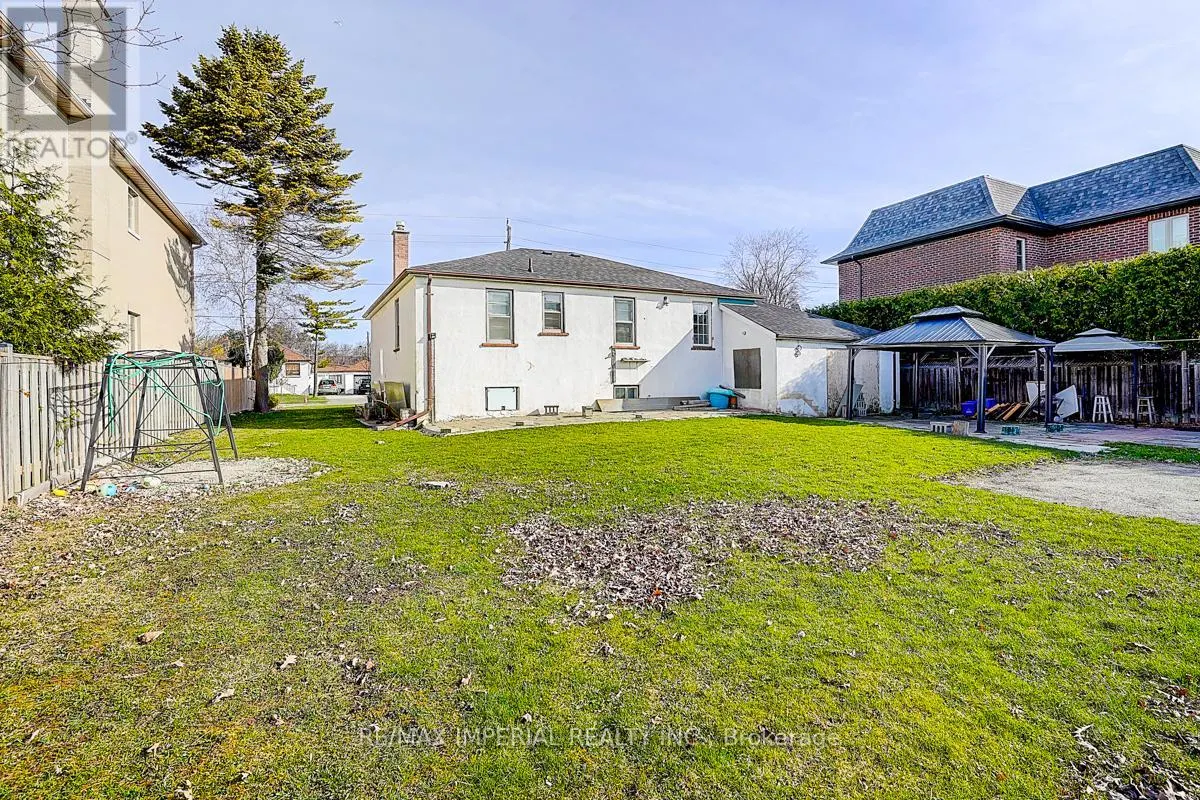 229 CRESTWOOD ROAD