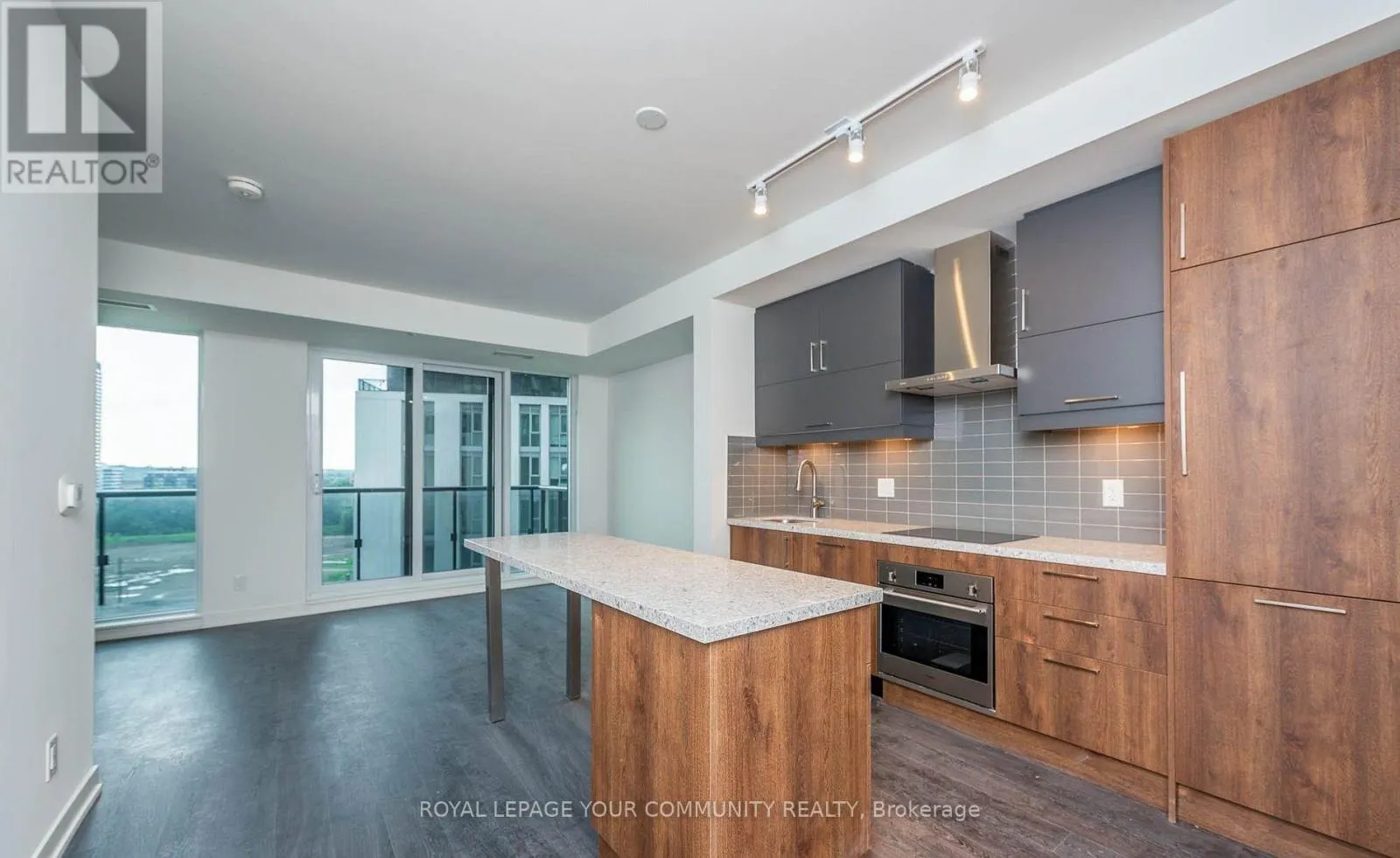 928 - 8119 BIRCHMOUNT ROAD