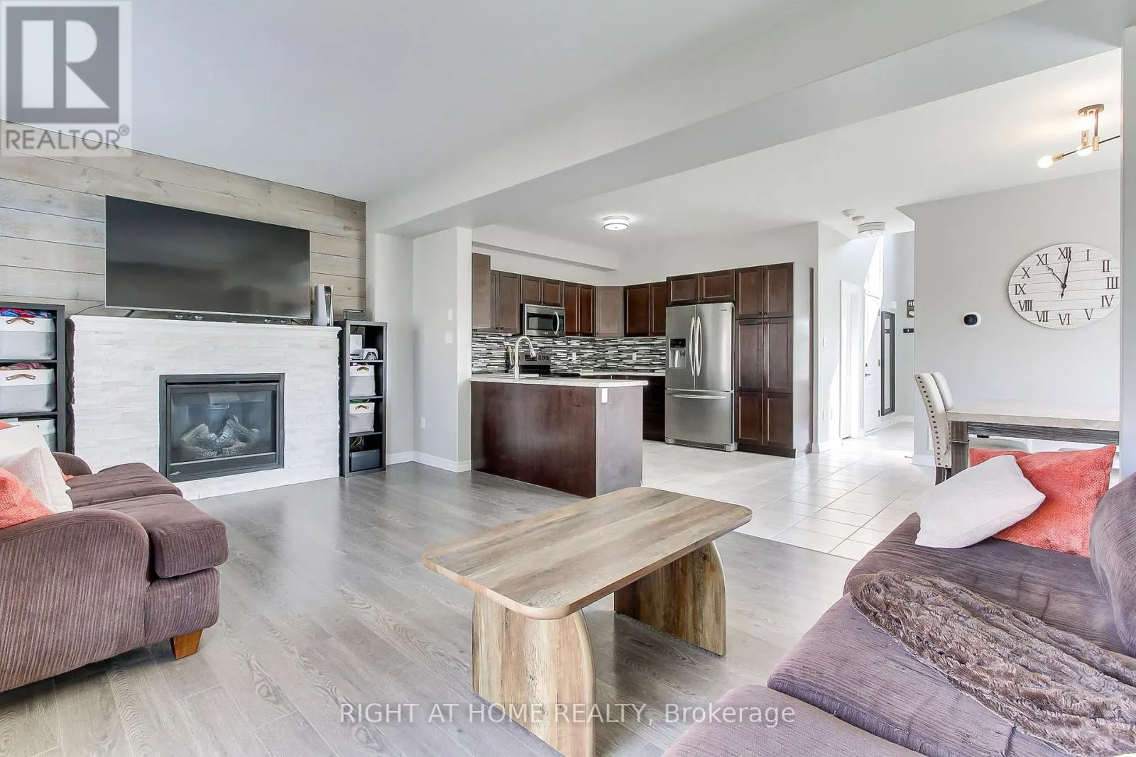 58 CARLETON TRAIL
