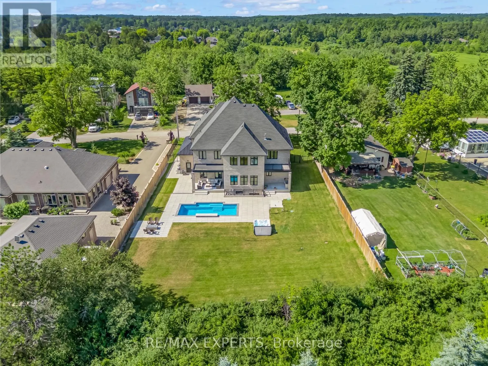 6131 HILLSDALE DRIVE