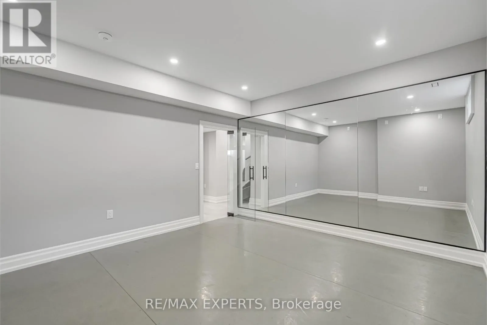 6131 HILLSDALE DRIVE