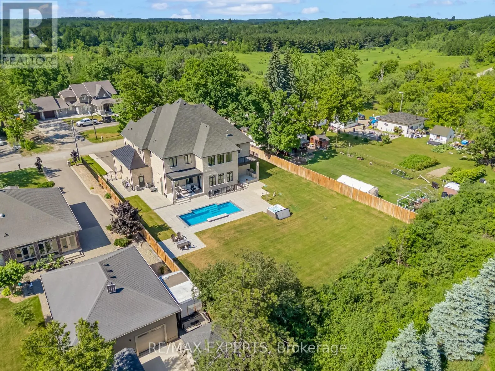 6131 HILLSDALE DRIVE