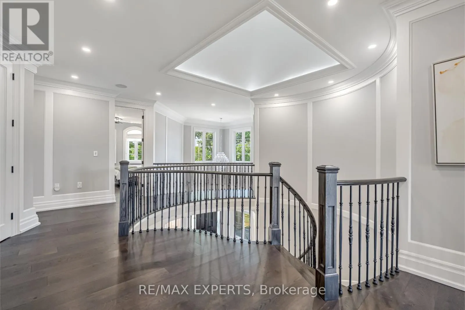 6131 HILLSDALE DRIVE