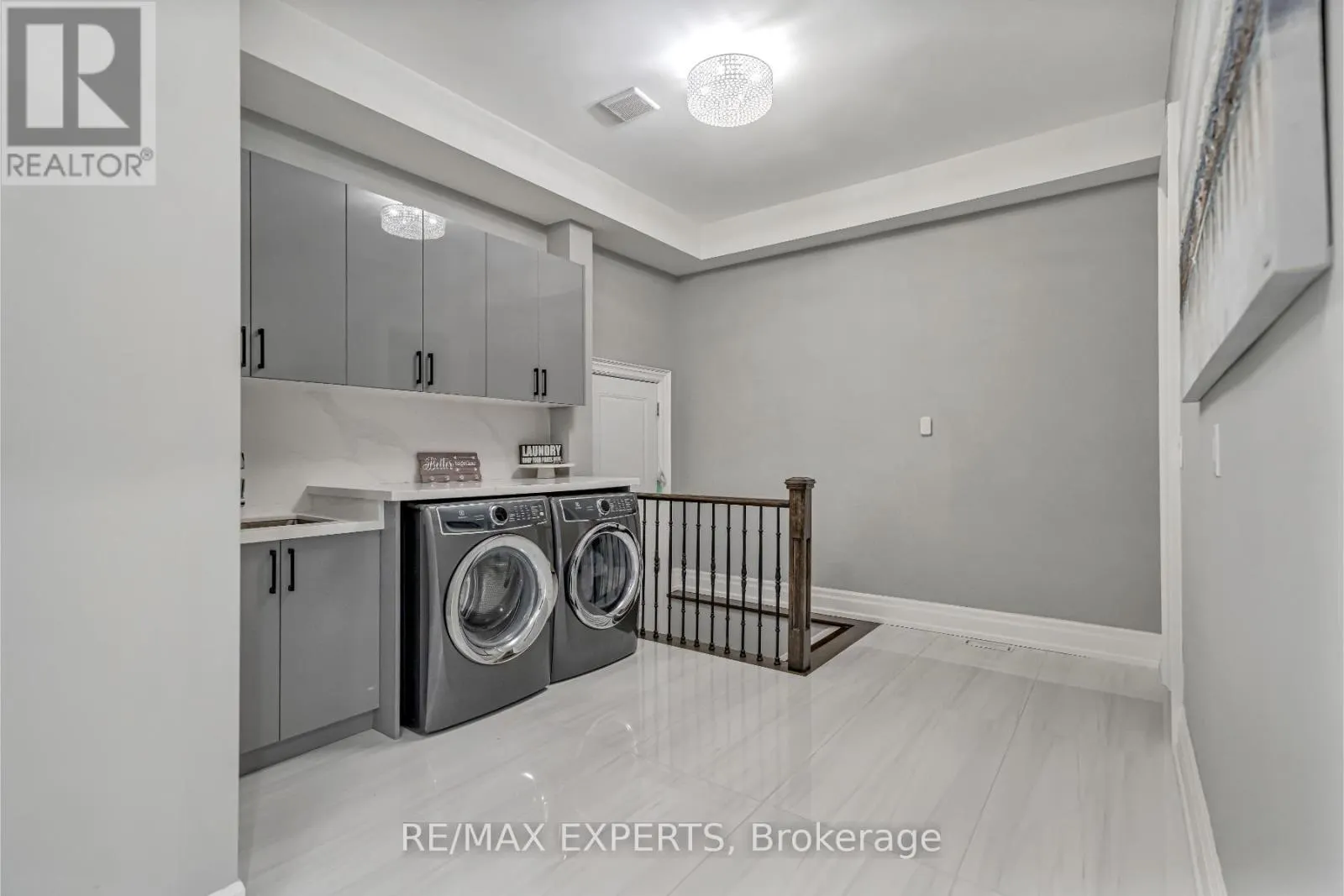 6131 HILLSDALE DRIVE